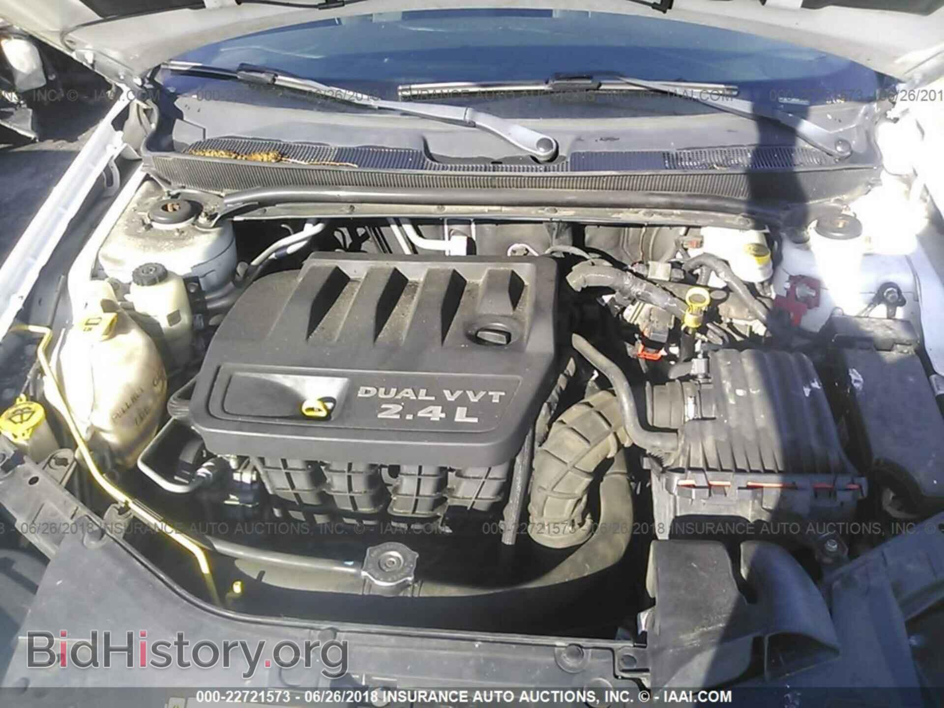 2013 Chrysler 200 - VIN: 1C3CCBAB3DN670915 - Photo 10