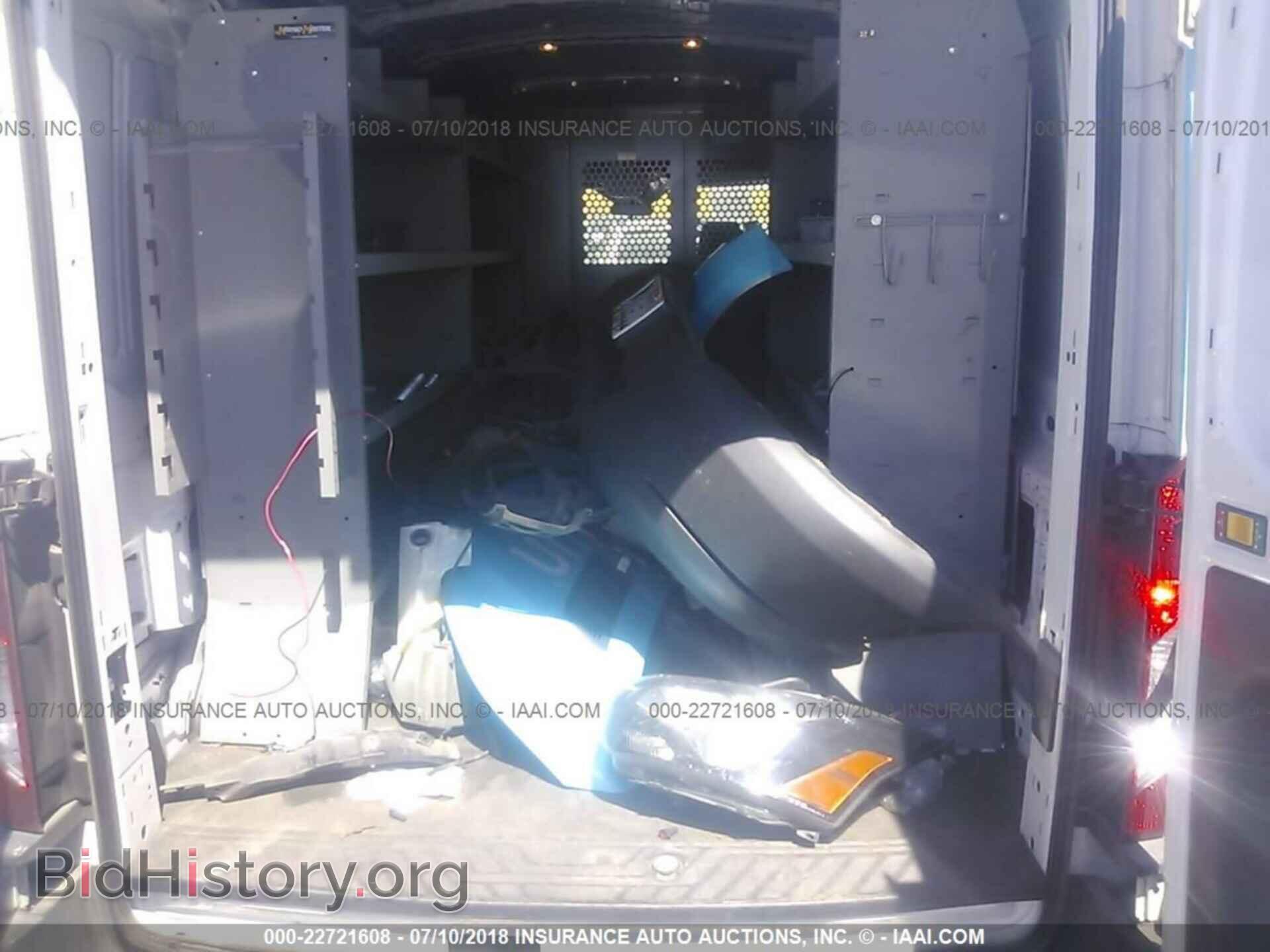 2015 Ford Transit - VIN: 1FTNR2CM1FKA26464 - Фото 8