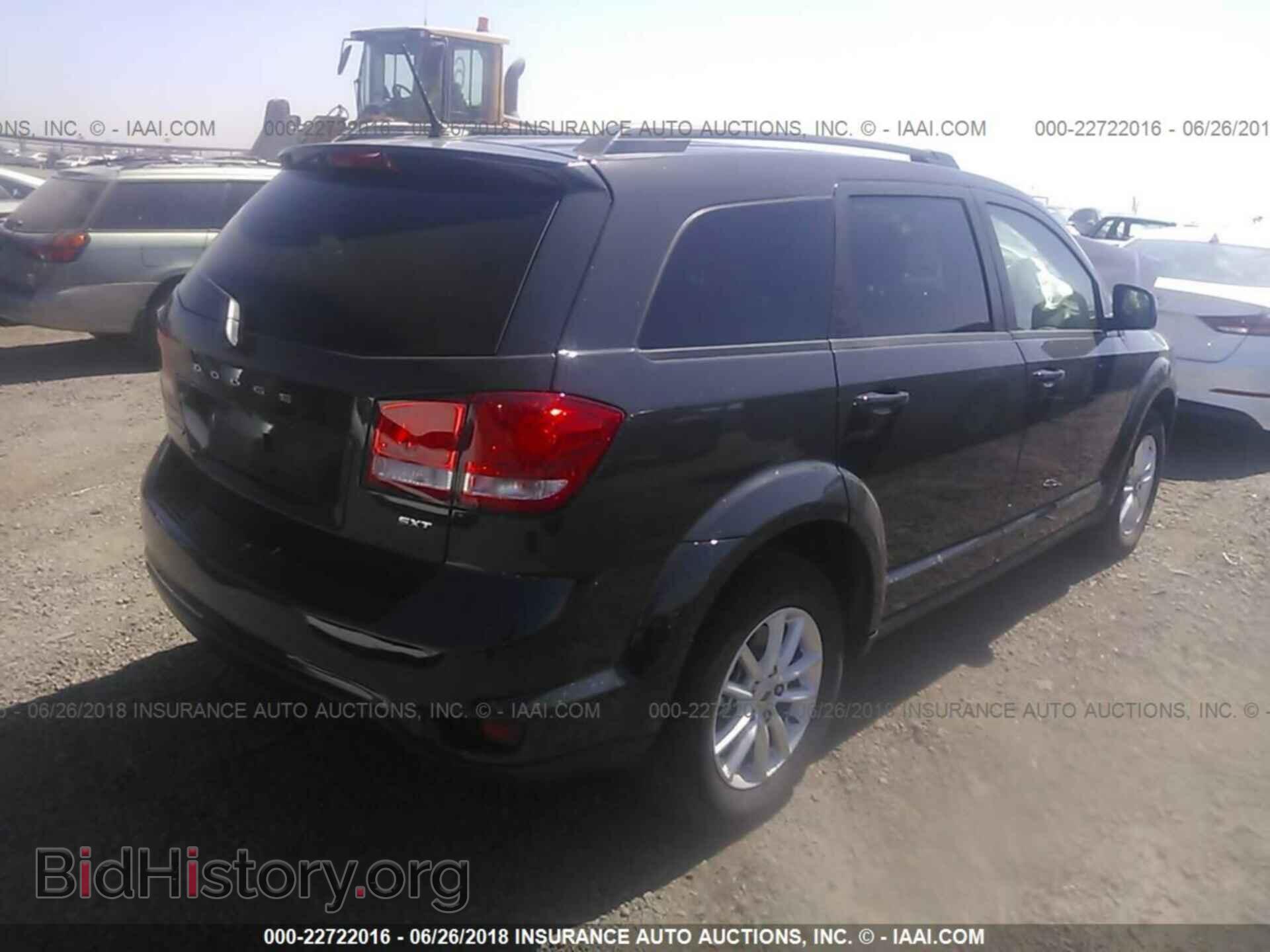 2018 Dodge Journey - VIN: 3C4PDCBB2JT218366 - Фото 4