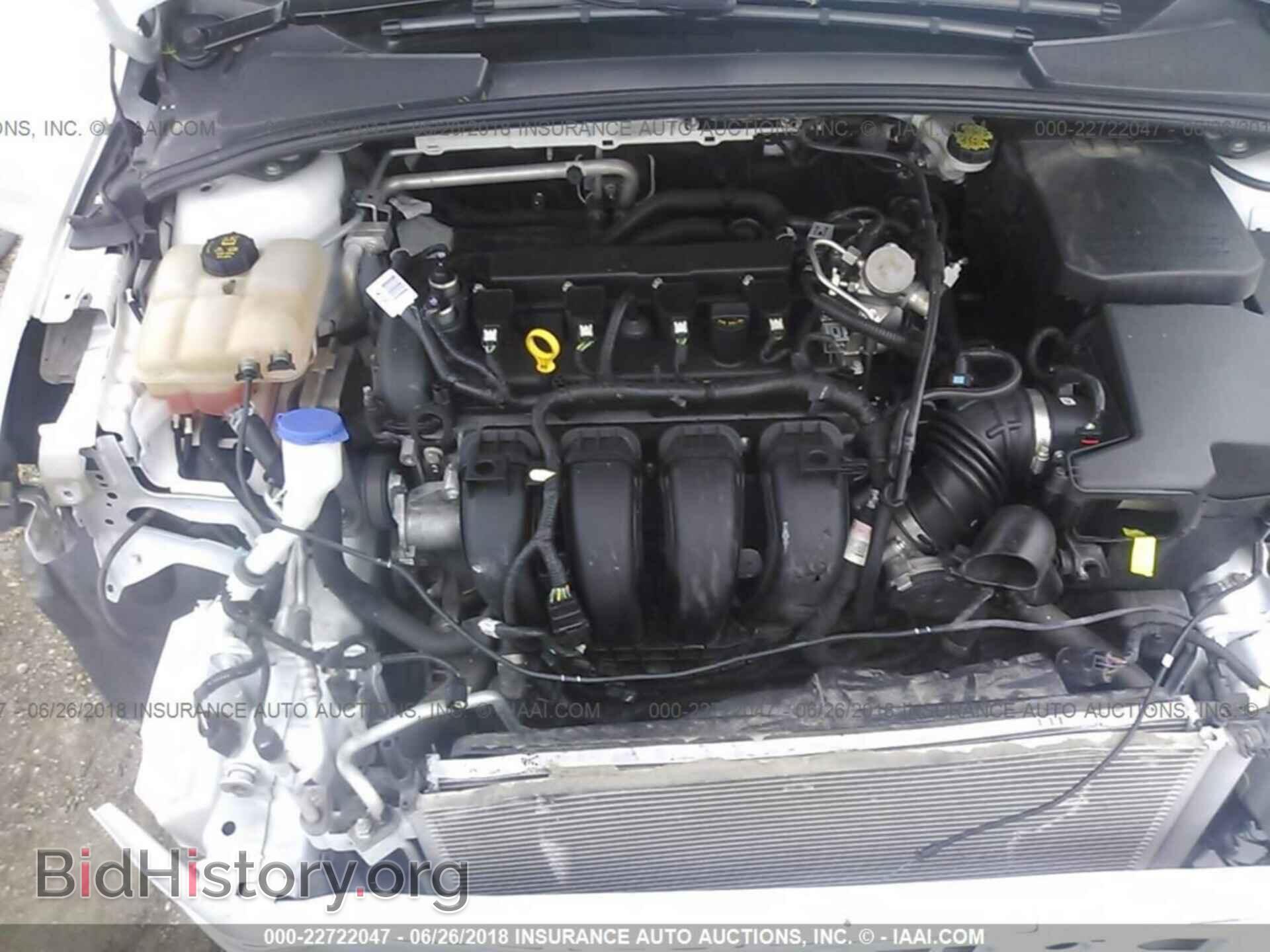 2016 Ford Focus - VIN: 1FADP3K28GL325412 - Photo 10