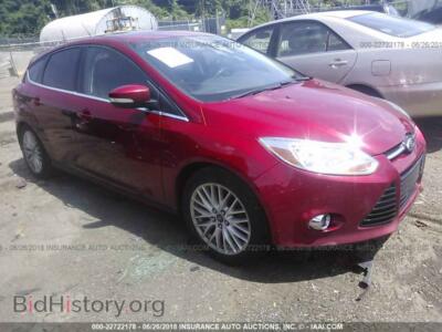 2012 Ford FOCUS, красный — VIN 1FAHP3M22CL472432, IAAI
