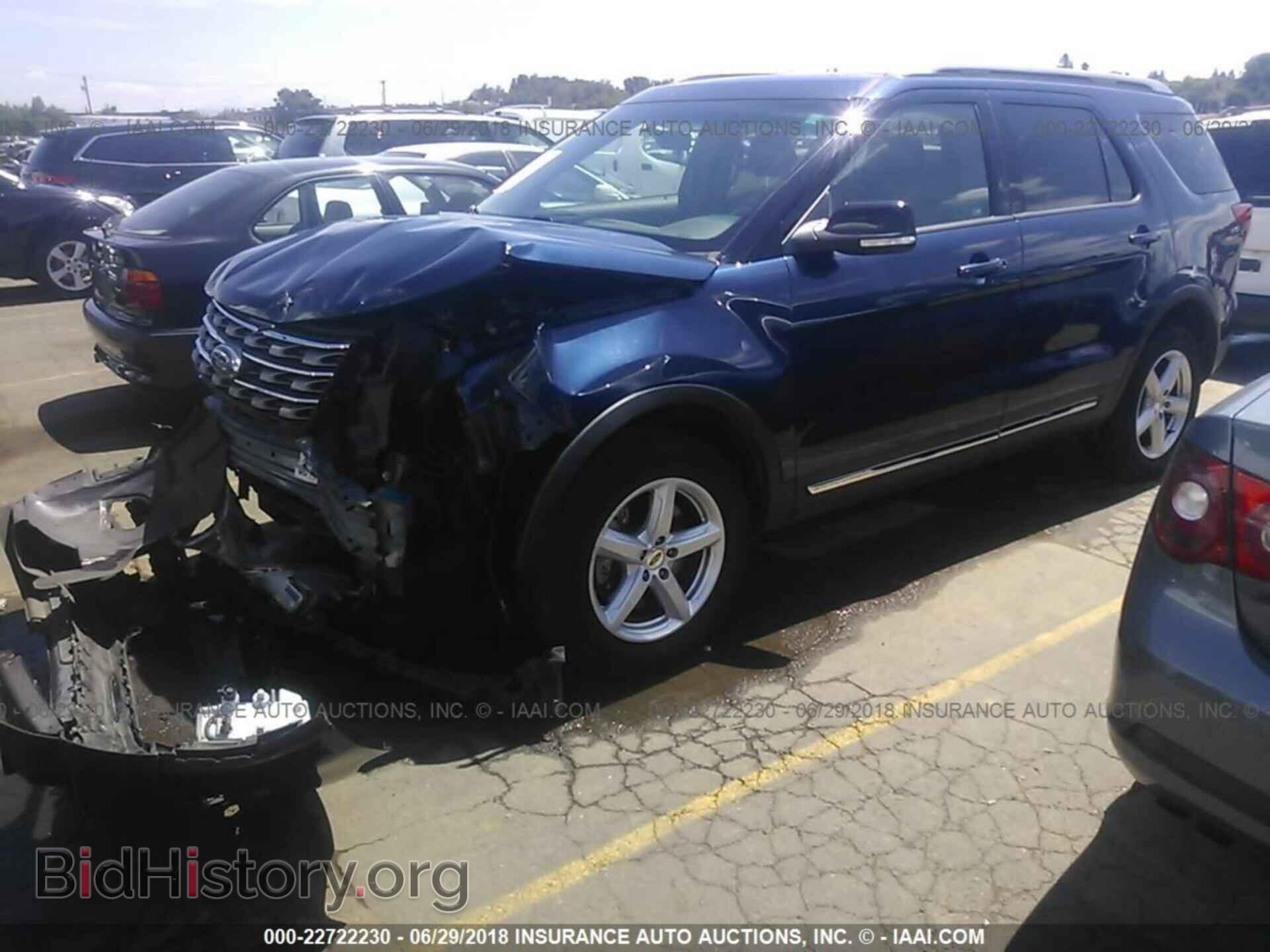 2016 Ford Explorer - VIN: 1FM5K8D86GGB63764 - Фото 2