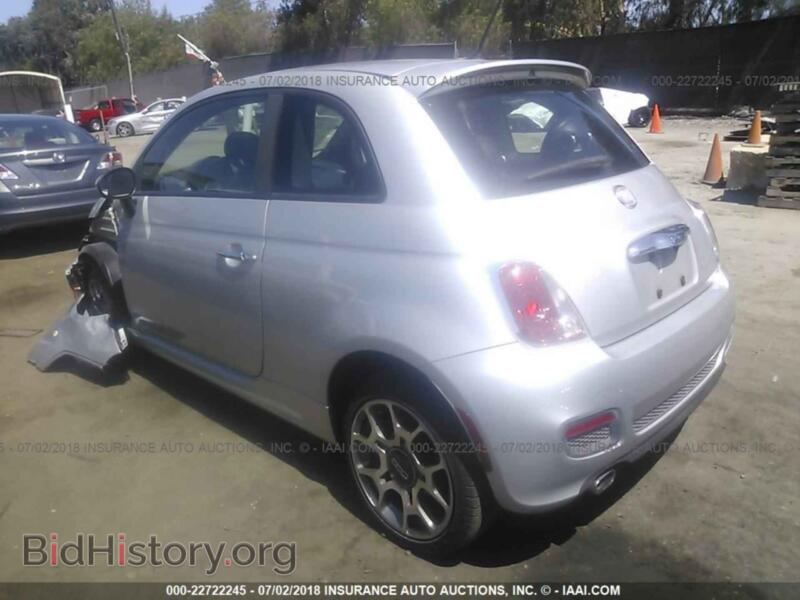 2012 Fiat 500 (VIN 3C3CFFBR2CT126012) — фото 3 из 10