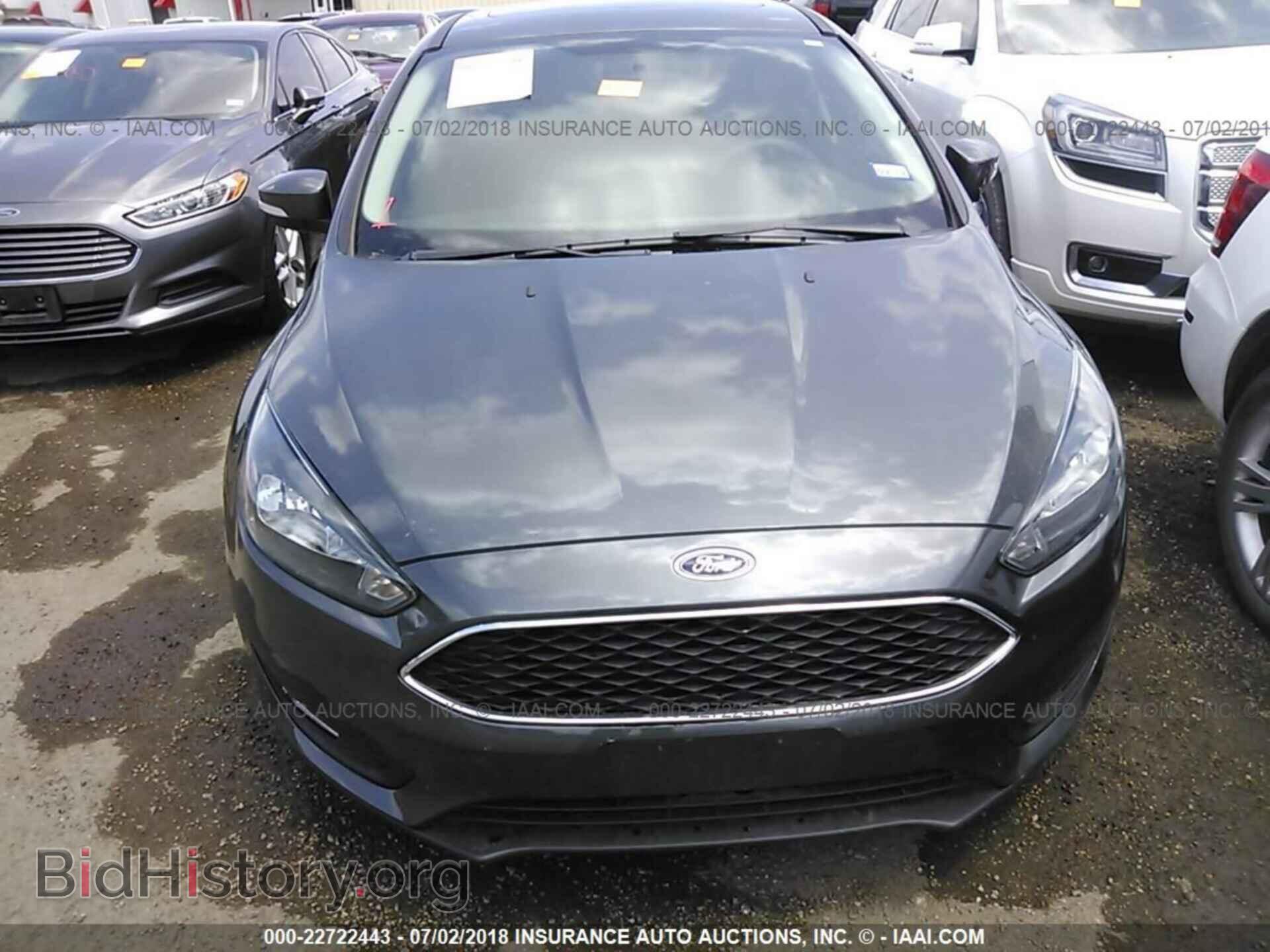 2017 Ford Focus - VIN: 1FADP3H21HL332615 - Photo 6