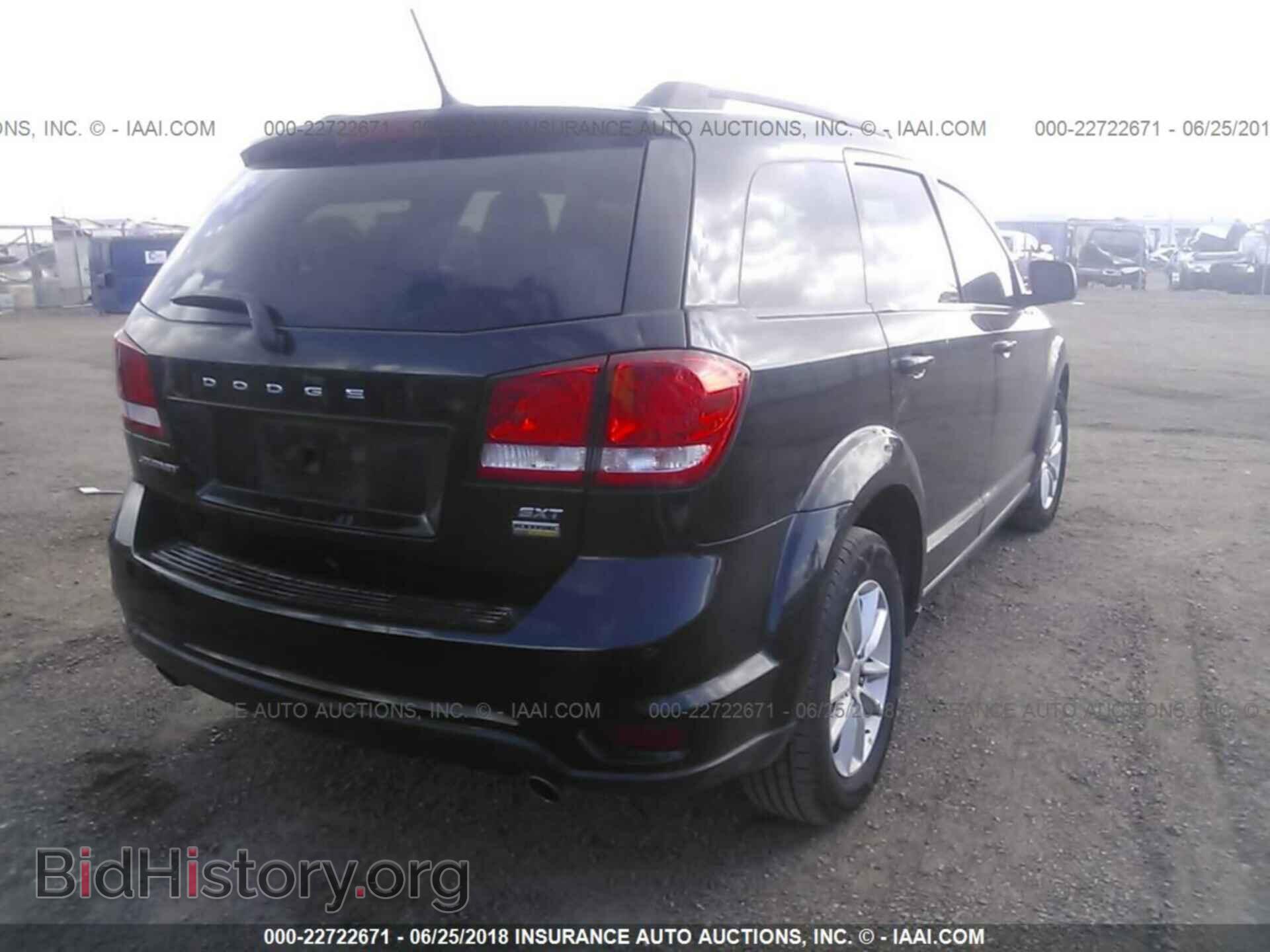2015 Dodge Journey - VIN: 3C4PDCBG6FT653877 - Photo 4