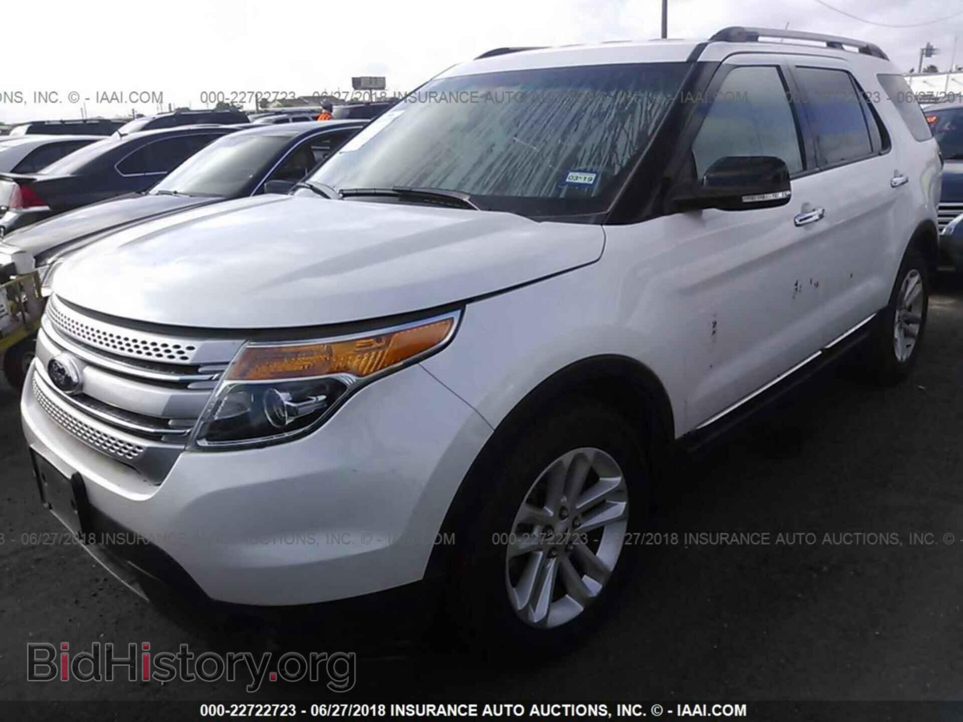 2014 Ford Explorer - VIN: 1FM5K7D89EGB42107 - Фото 2