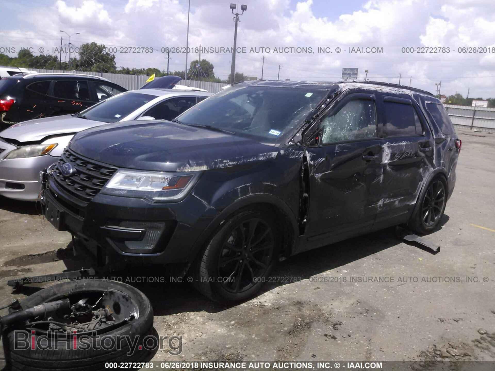 2017 Ford Explorer - VIN: 1FM5K7D80HGE10711 - Фото 2