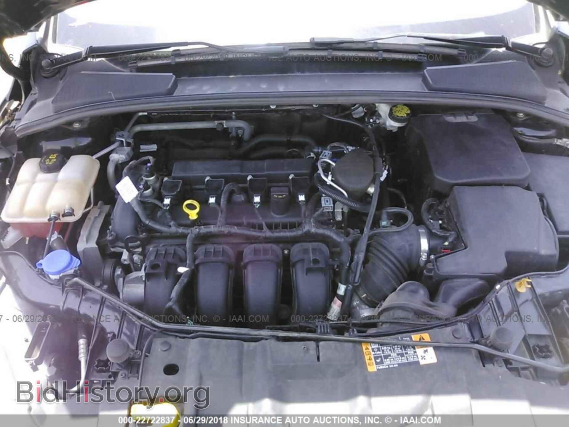 2016 Ford Focus - VIN: 1FADP3F25GL309940 - Photo 10