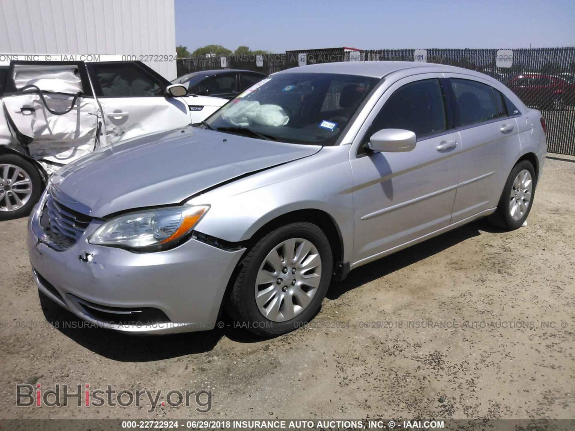 2012 Chrysler 200 - VIN: 1C3CCBAB1CN191715 - Фото 2