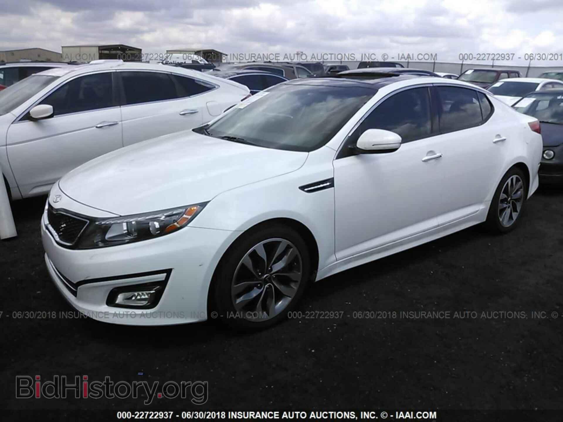 2015 Kia Optima - VIN: 5XXGR4A69FG506402 - Photo 2