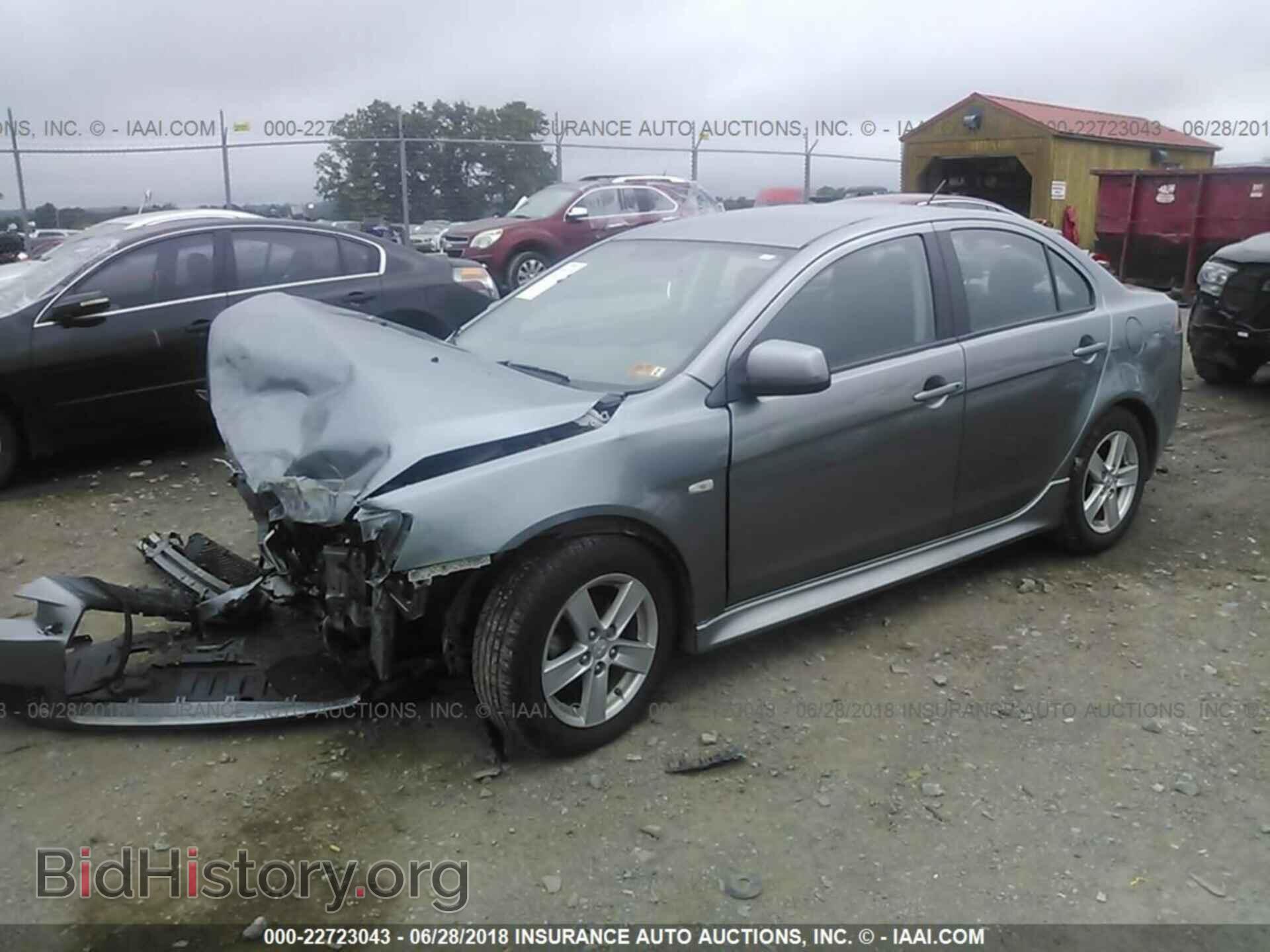 2014 Mitsubishi Lancer - VIN: JA32V2FW2EU000985 - Фото 2