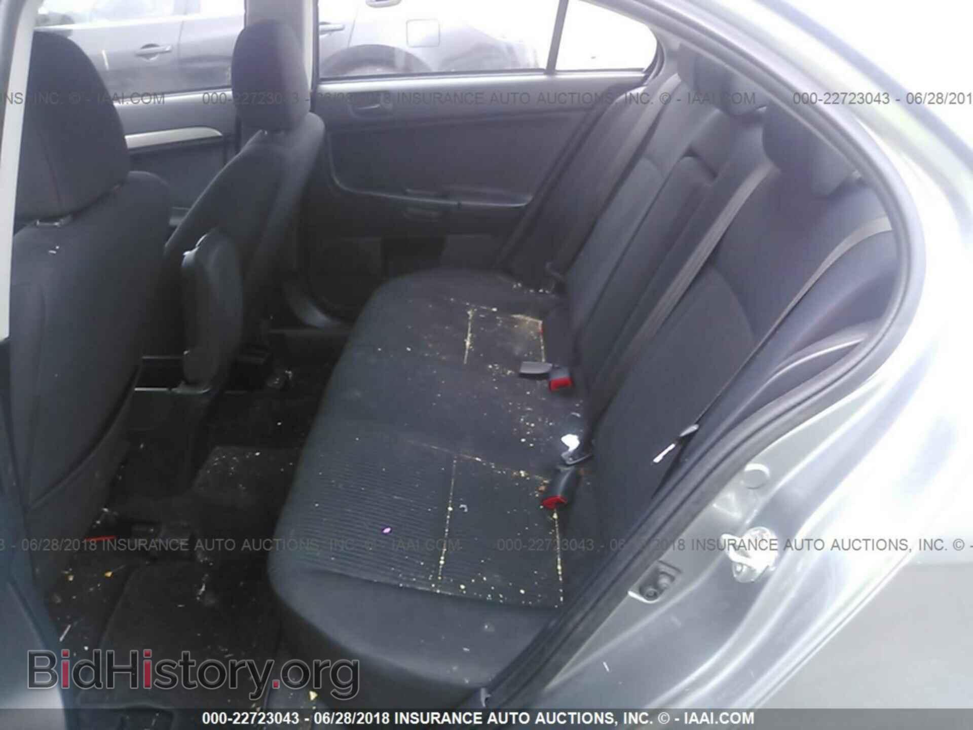 2014 Mitsubishi Lancer - VIN: JA32V2FW2EU000985 - Фото 8