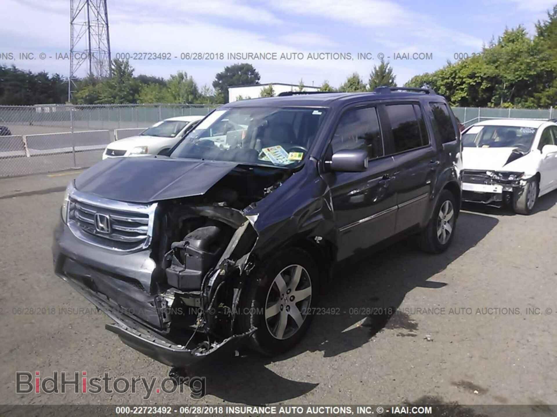 2014 Honda Pilot - VIN: 5FNYF4H92EB053481 - Фото 2