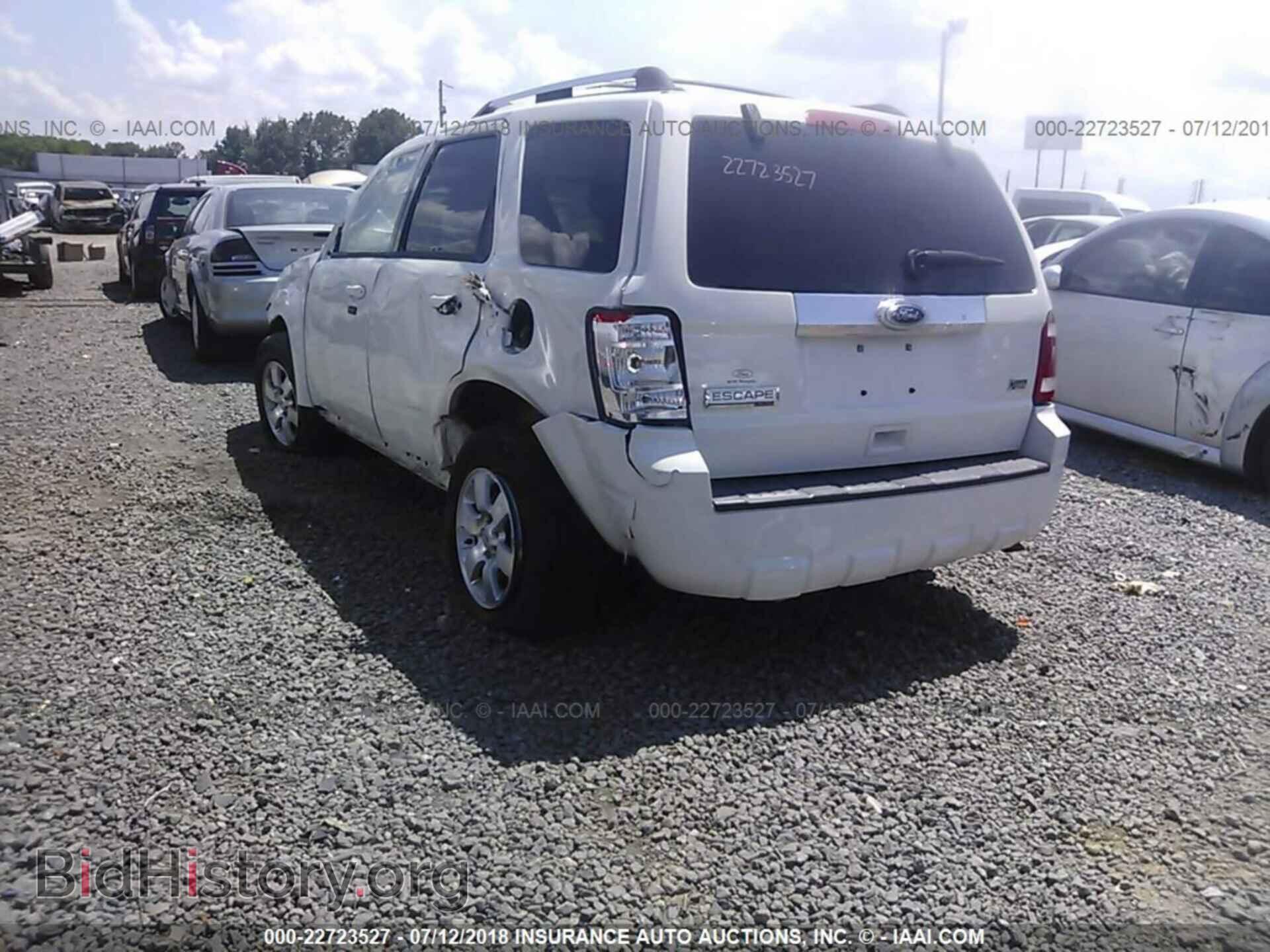 2011 Ford Escape - VIN: 1FMCU0EG3BKA36677 - Photo 3