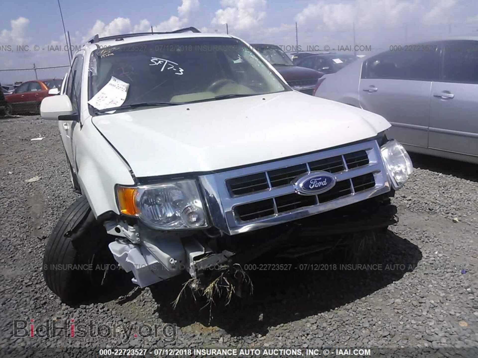 2011 Ford Escape - VIN: 1FMCU0EG3BKA36677 - Photo 6