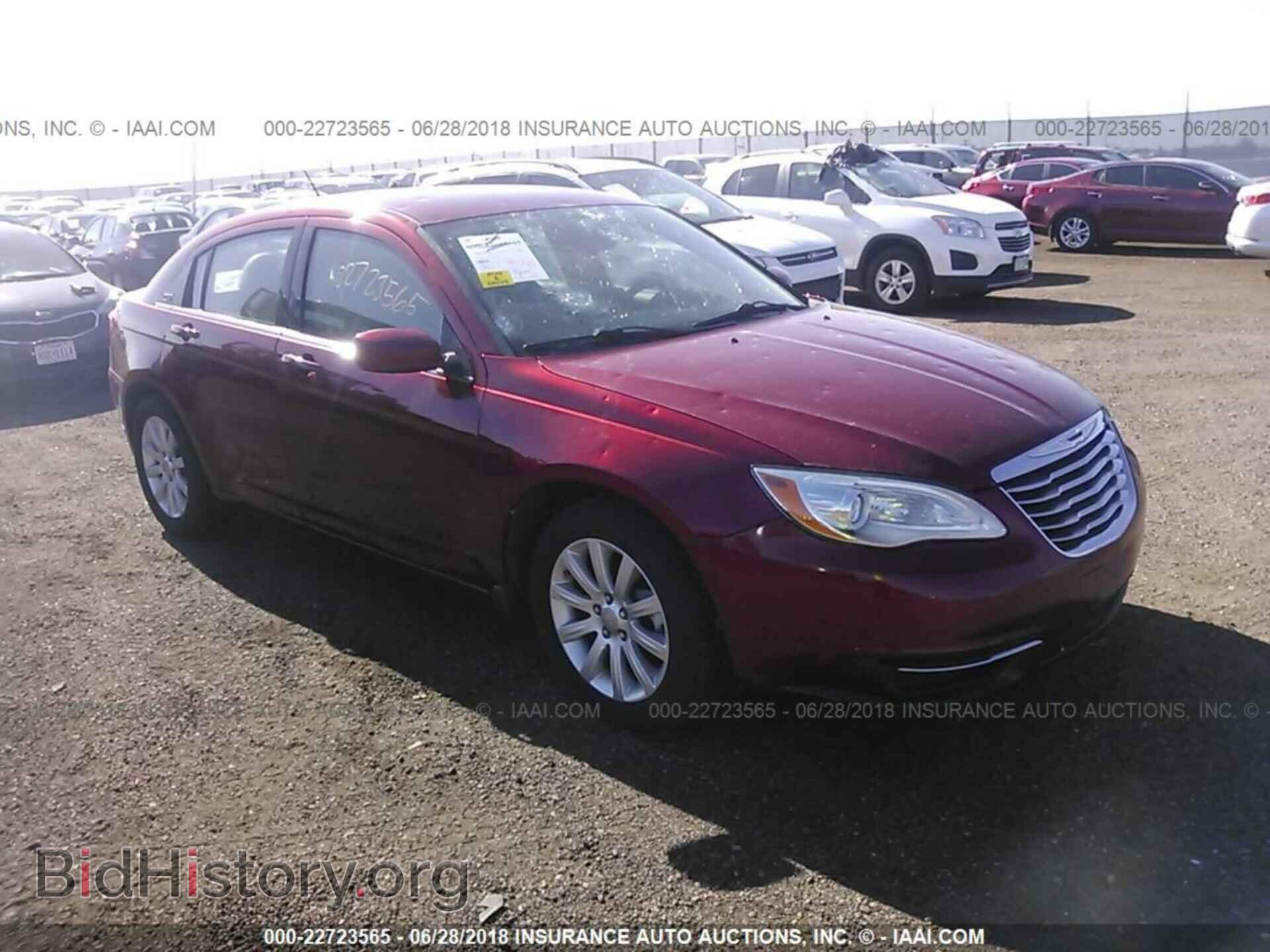 Photo 1C3CCBBB0DN745682 - Chrysler 200 2013