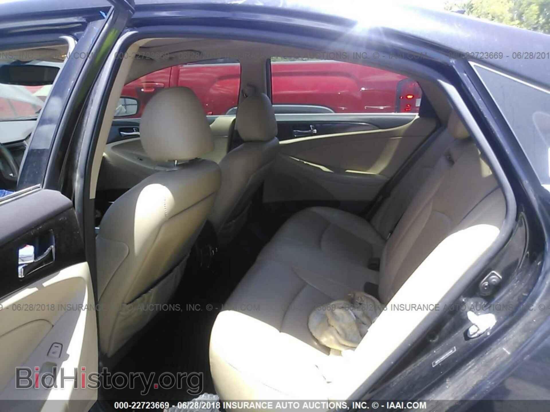 2012 Hyundai Sonata - VIN: 5NPEC4AB0CH450498 - Фото 8