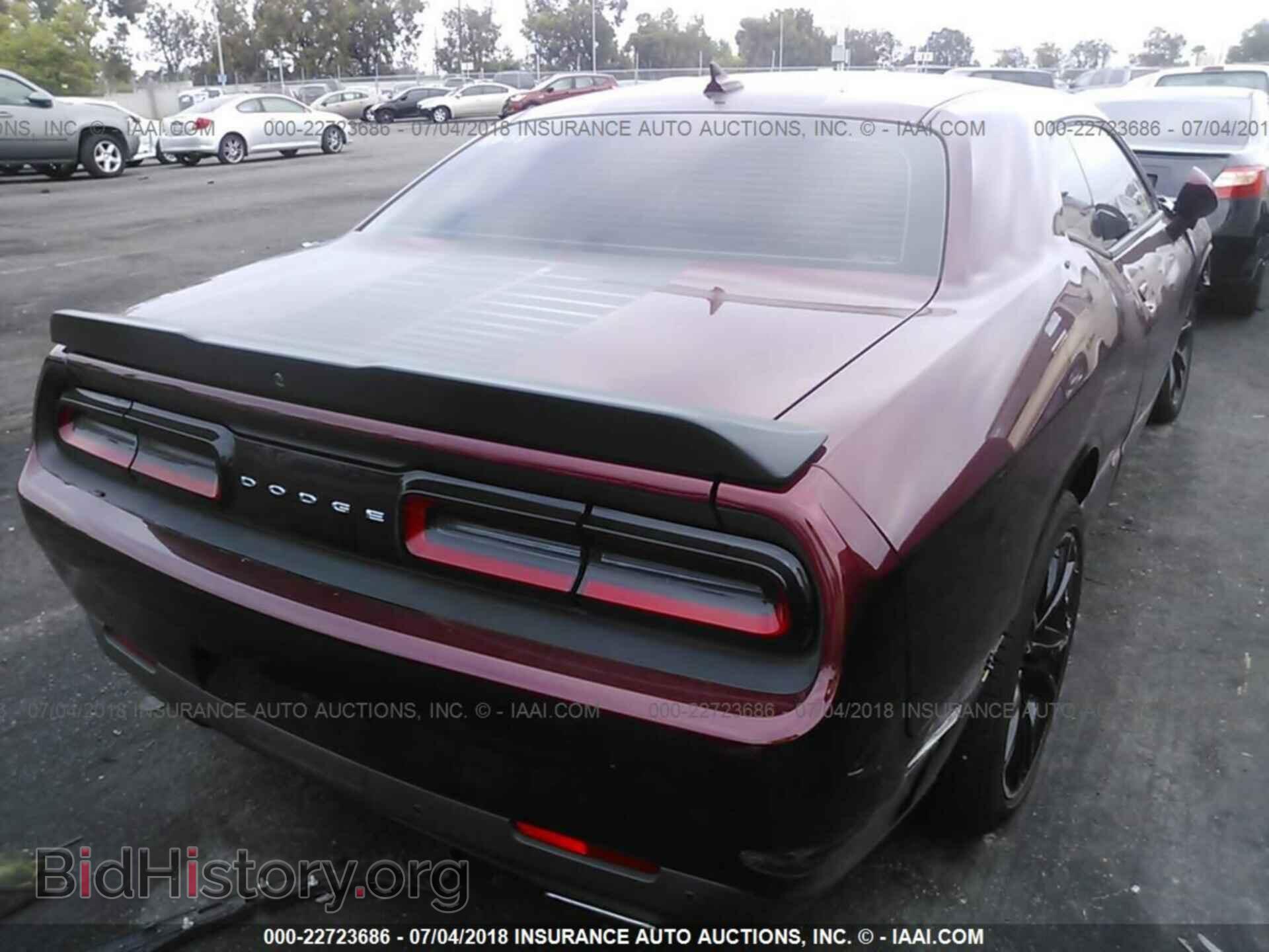 2018 Dodge Challenger - VIN: 2C3CDZAG0JH132016 - Photo 4