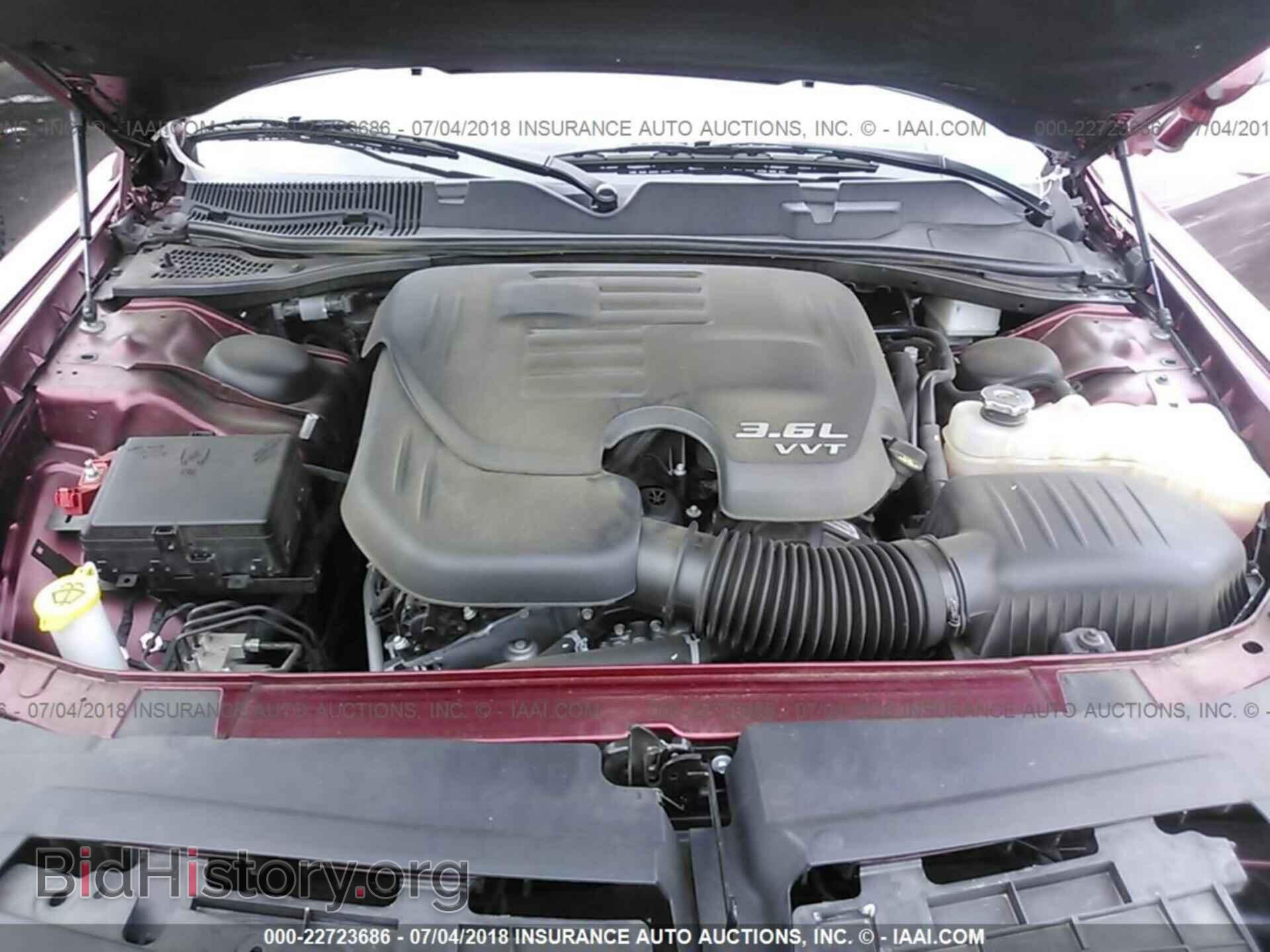 2018 Dodge Challenger - VIN: 2C3CDZAG0JH132016 - Photo 10