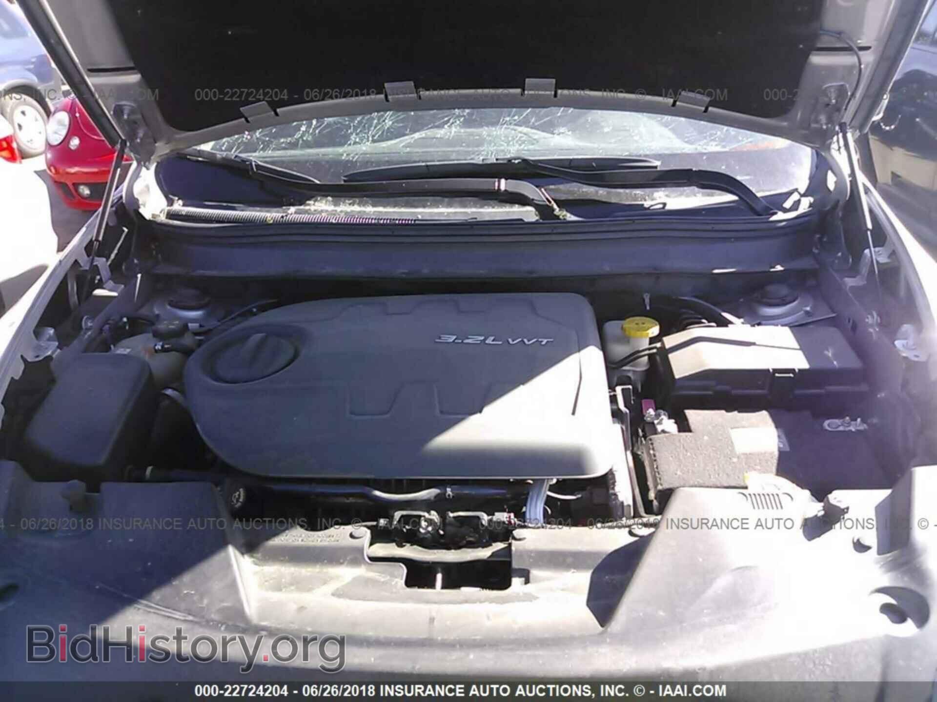 2014 Jeep Cherokee - VIN: 1C4PJMCS0EW247877 - Photo 10