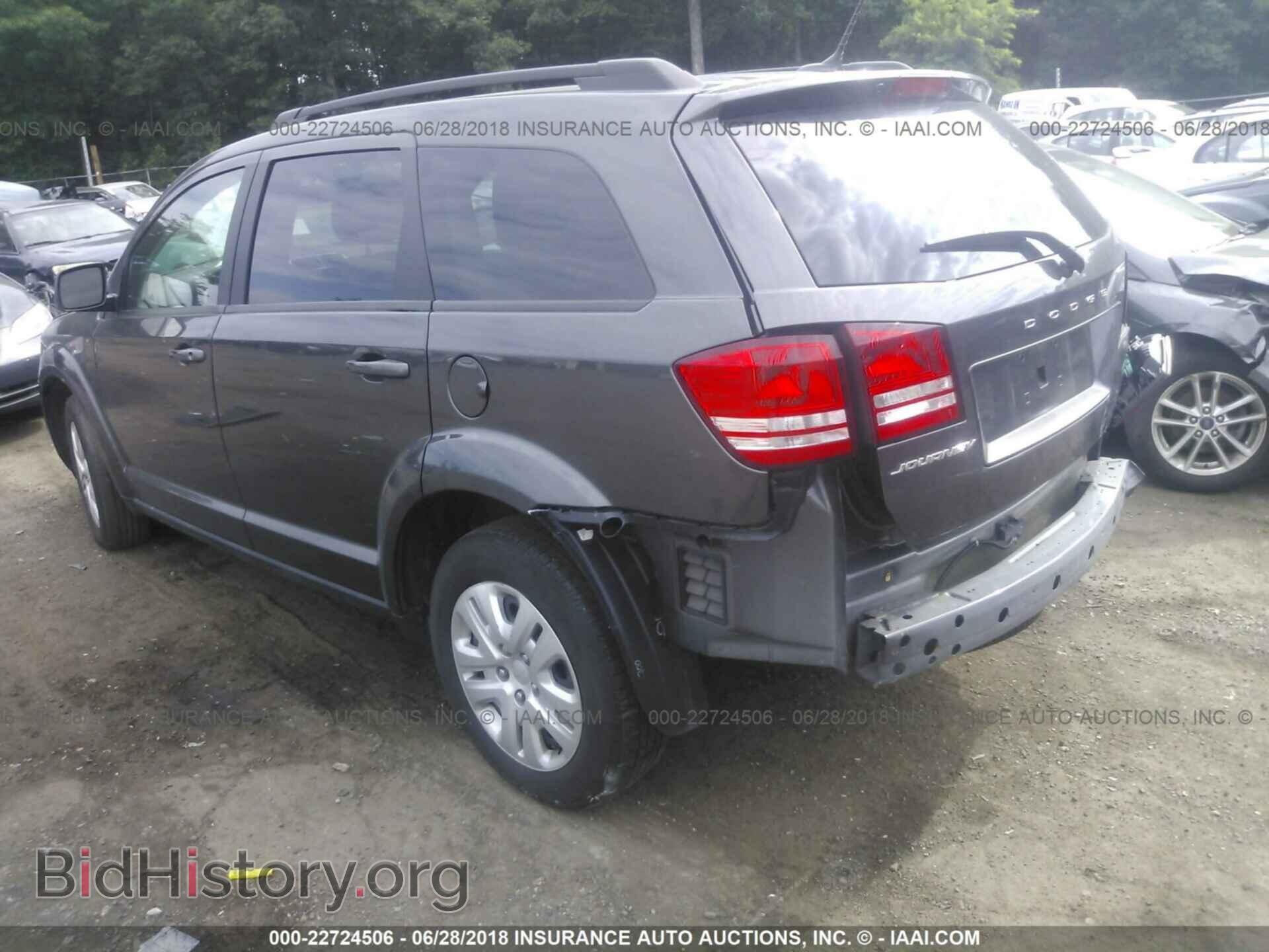 2017 Dodge Journey - VIN: 3C4PDCAB7HT568801 - Photo 3