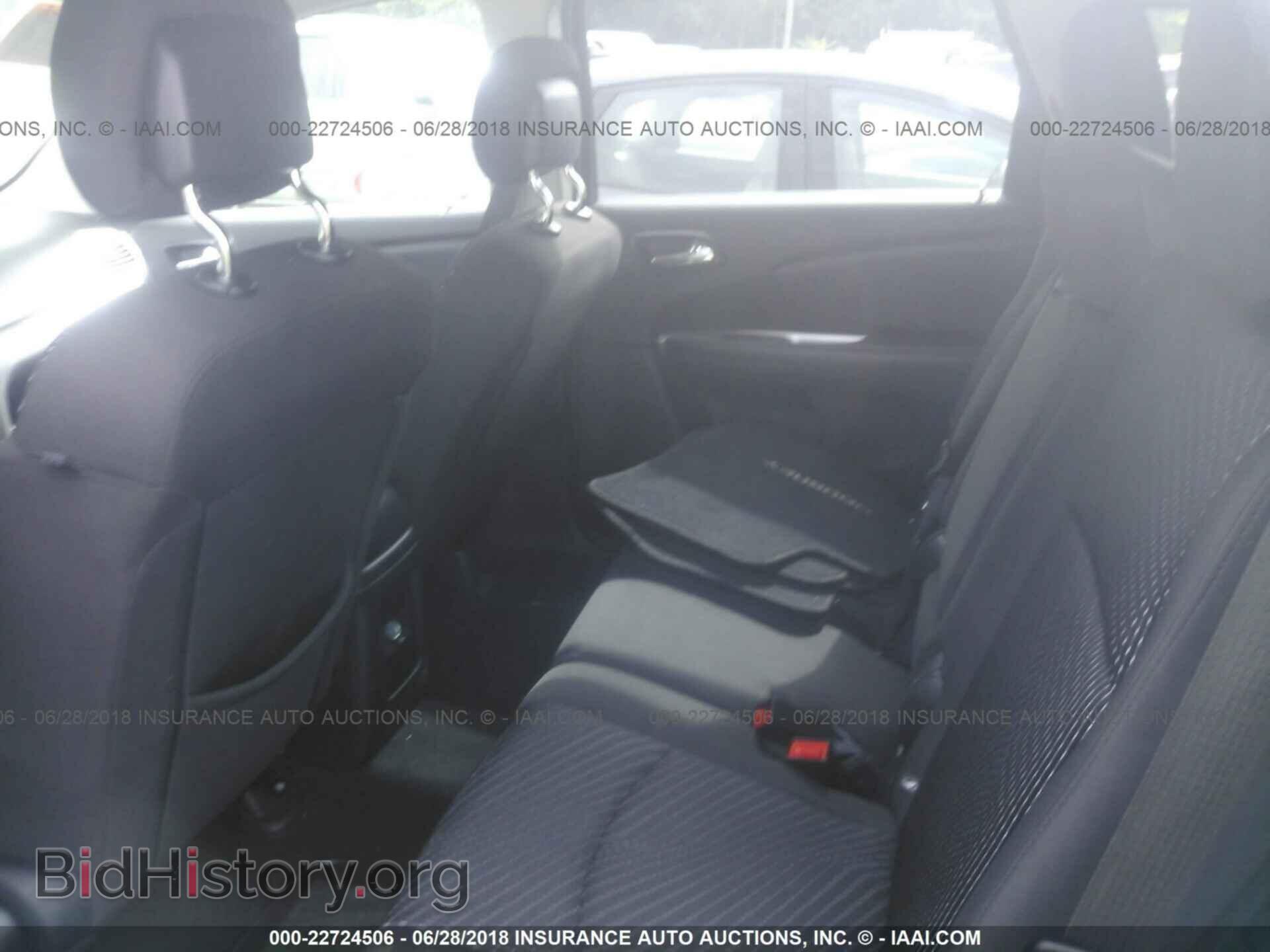 2017 Dodge Journey - VIN: 3C4PDCAB7HT568801 - Photo 8