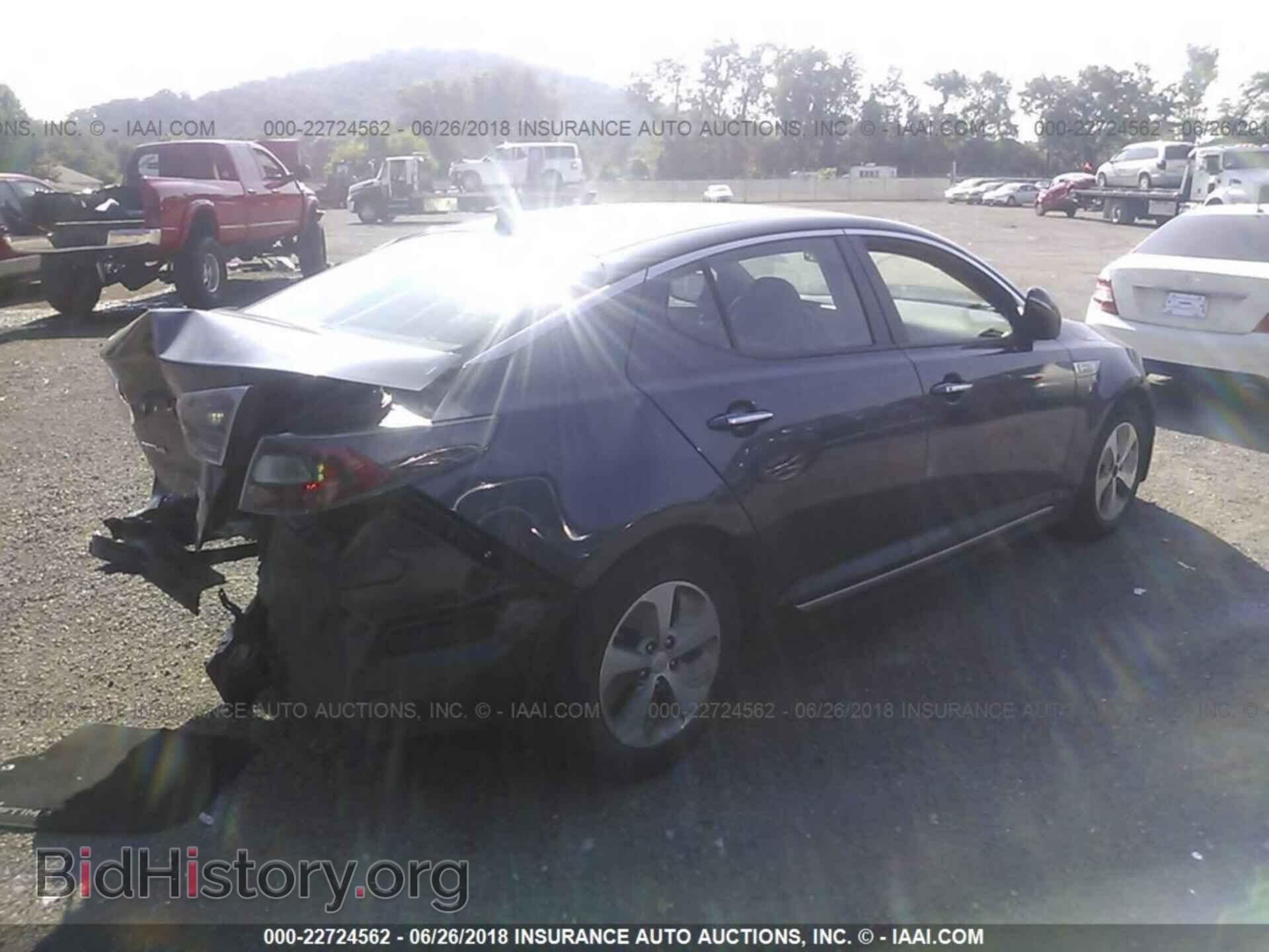 2015 Kia Optima - VIN: KNAGM4AD3F5081807 - Фото 4
