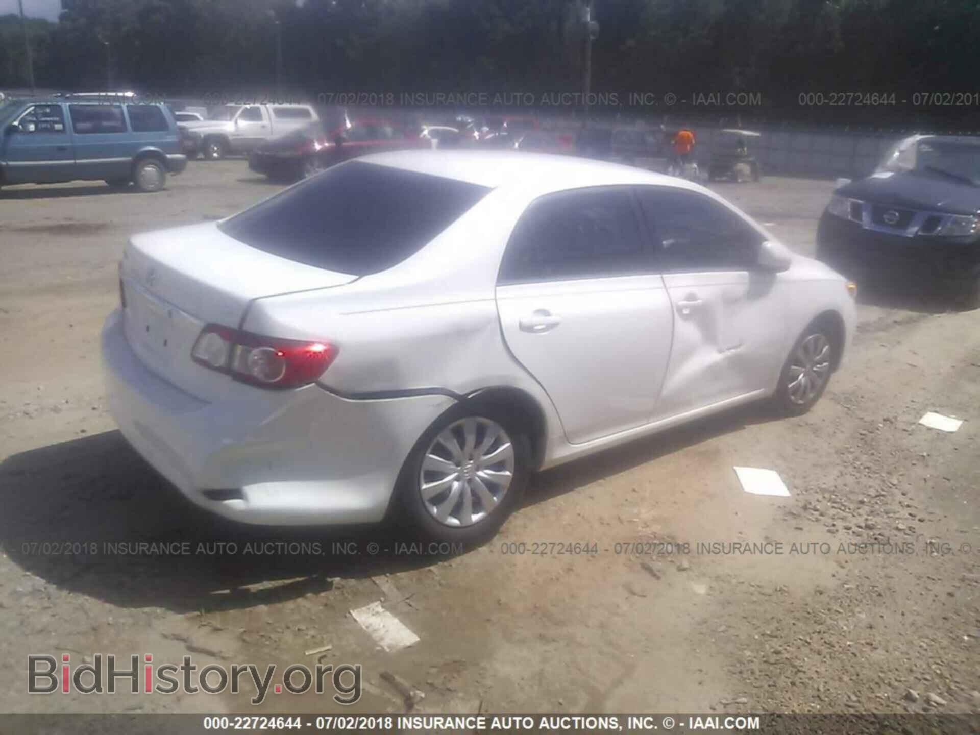 2013 Toyota Corolla - VIN: 2T1BU4EE0DC984660 - Фото 4