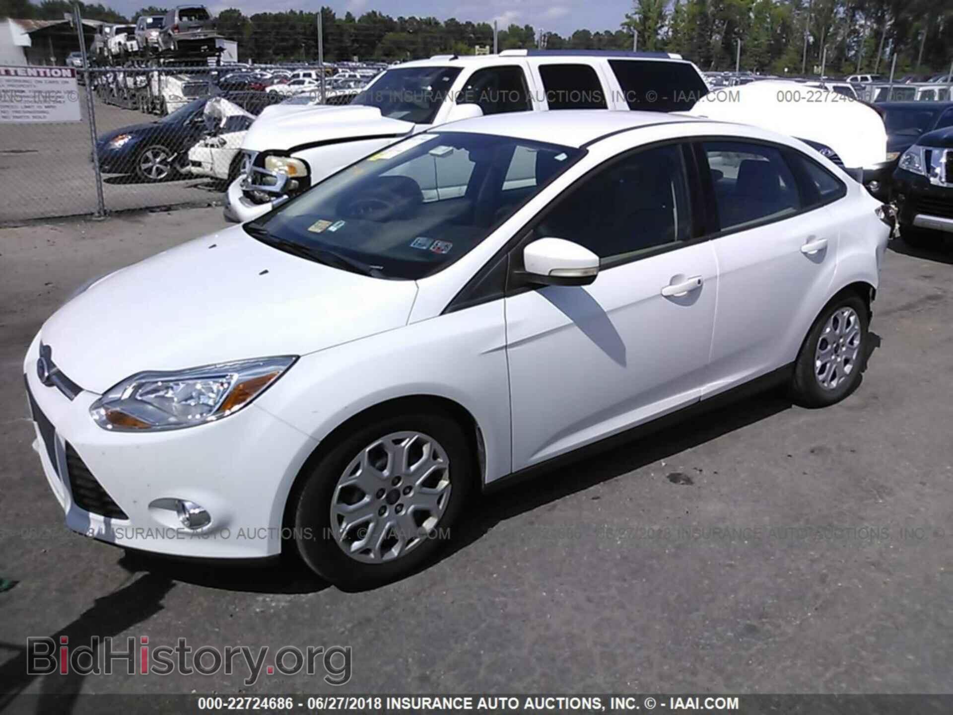2012 Ford Focus - VIN: 1FAHP3F2XCL360006 - Фото 2