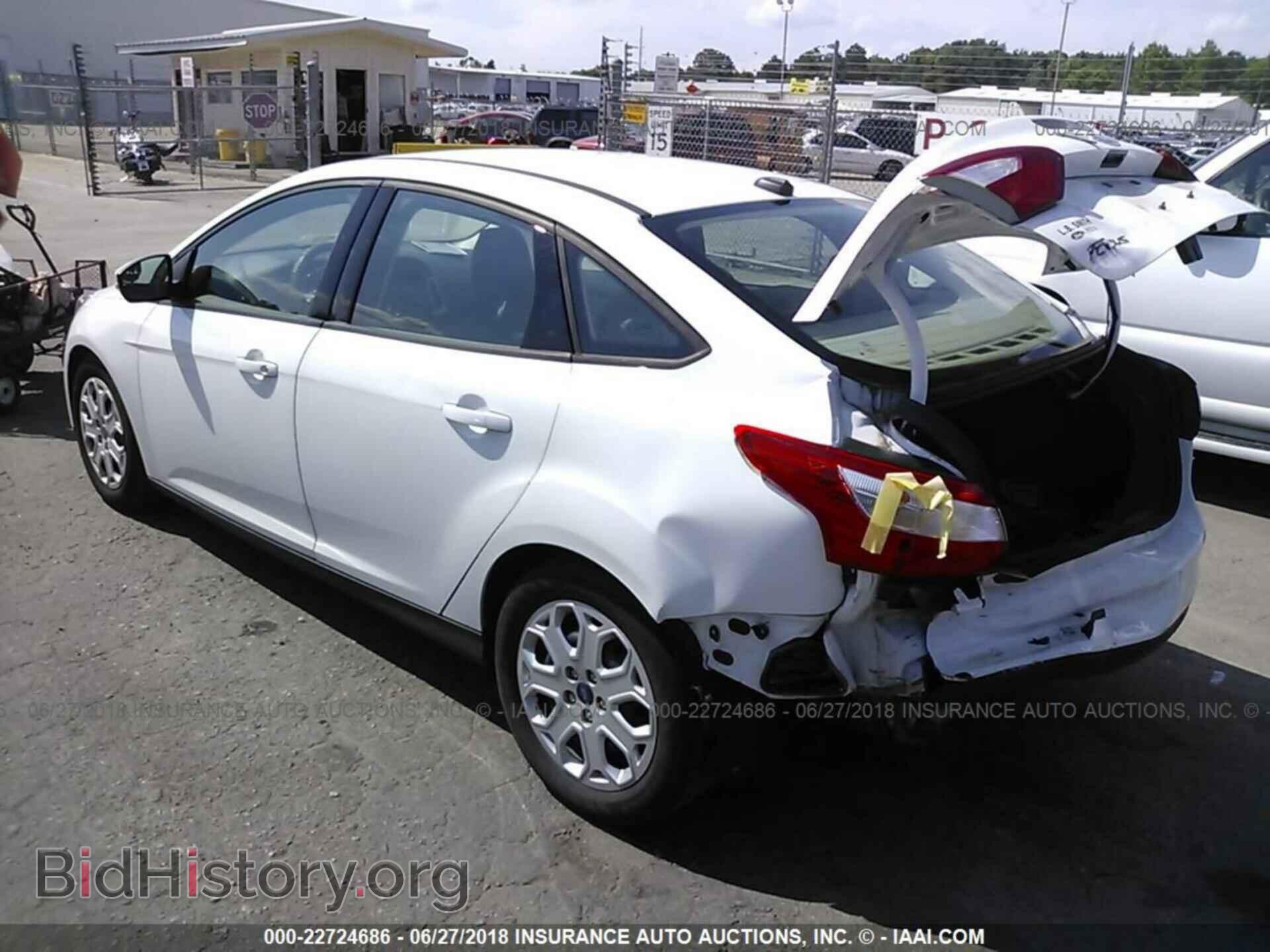 2012 Ford Focus - VIN: 1FAHP3F2XCL360006 - Фото 3