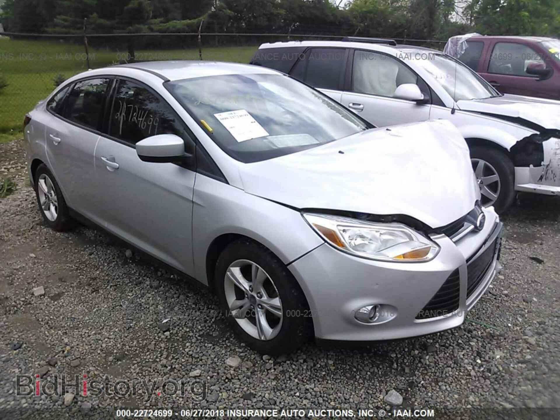 Фотография 1FAHP3F28CL319471 - Ford Focus 2012