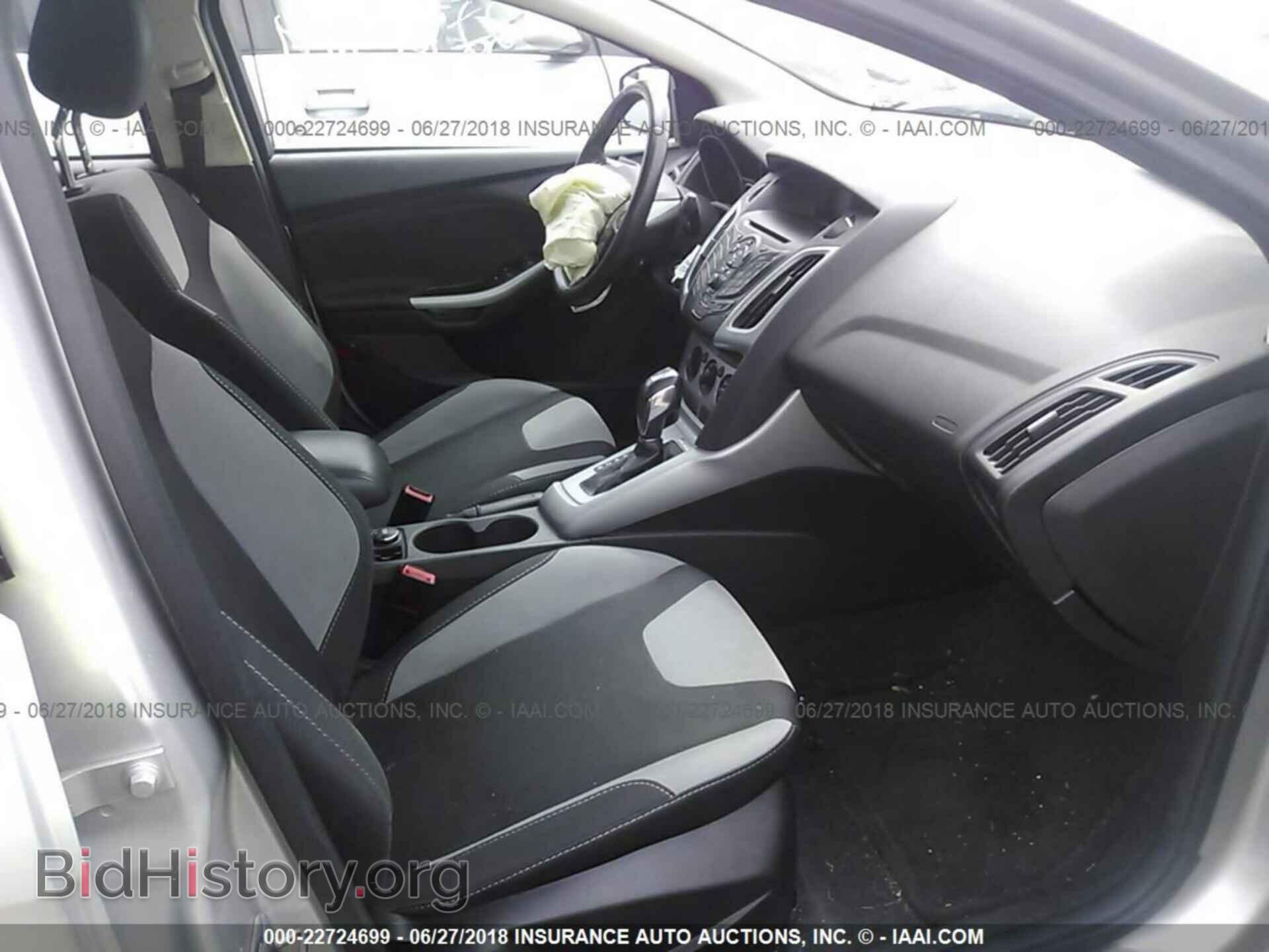 2012 Ford Focus - VIN: 1FAHP3F28CL319471 - Фото 5