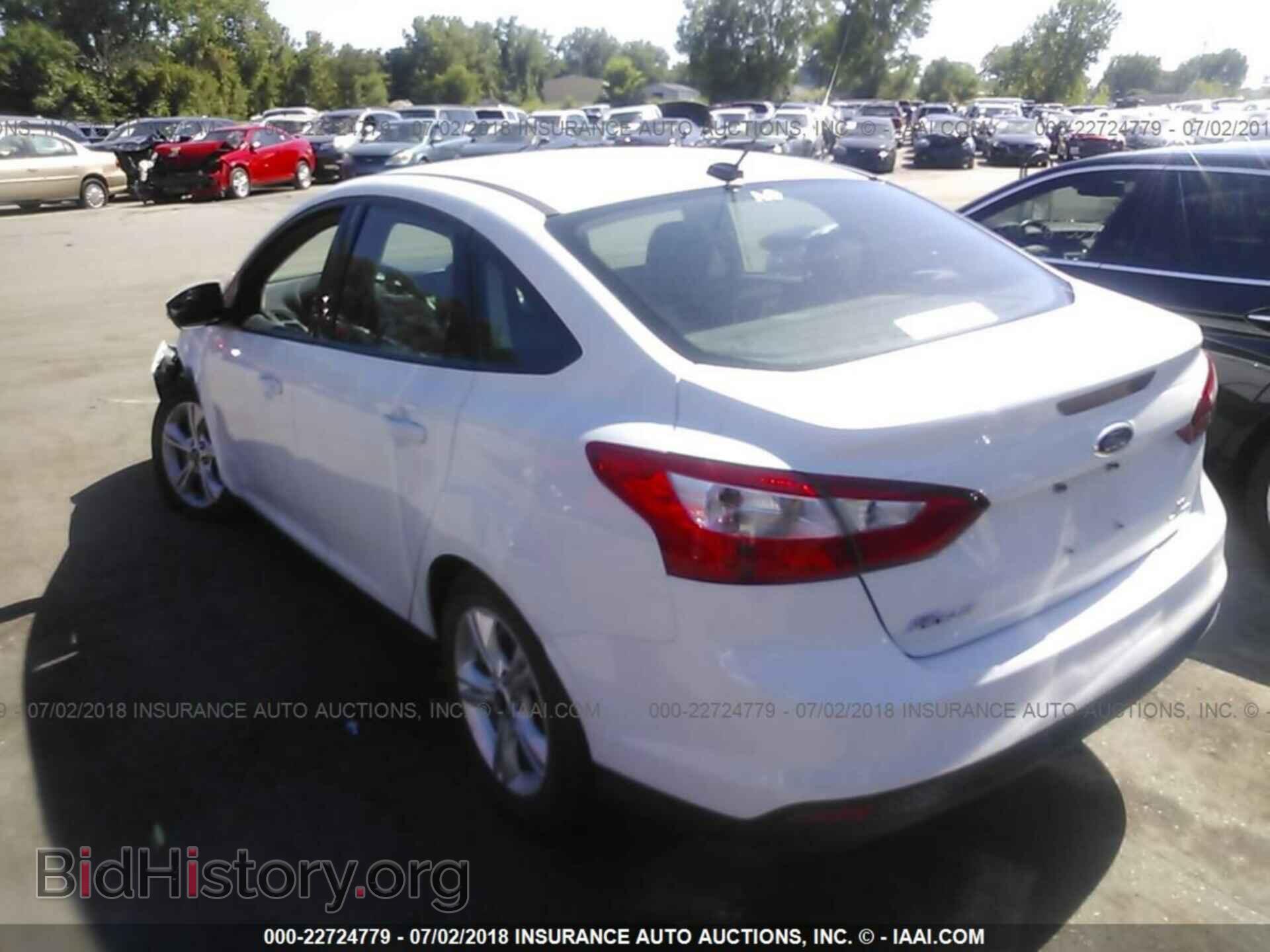 2013 Ford Focus - VIN: 1FADP3F20DL144844 - Photo 3