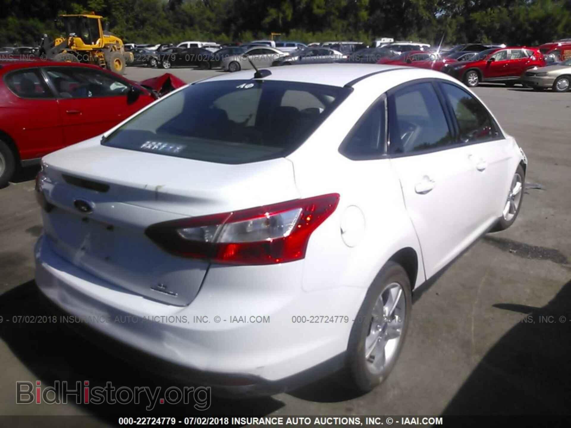 2013 Ford Focus - VIN: 1FADP3F20DL144844 - Photo 4