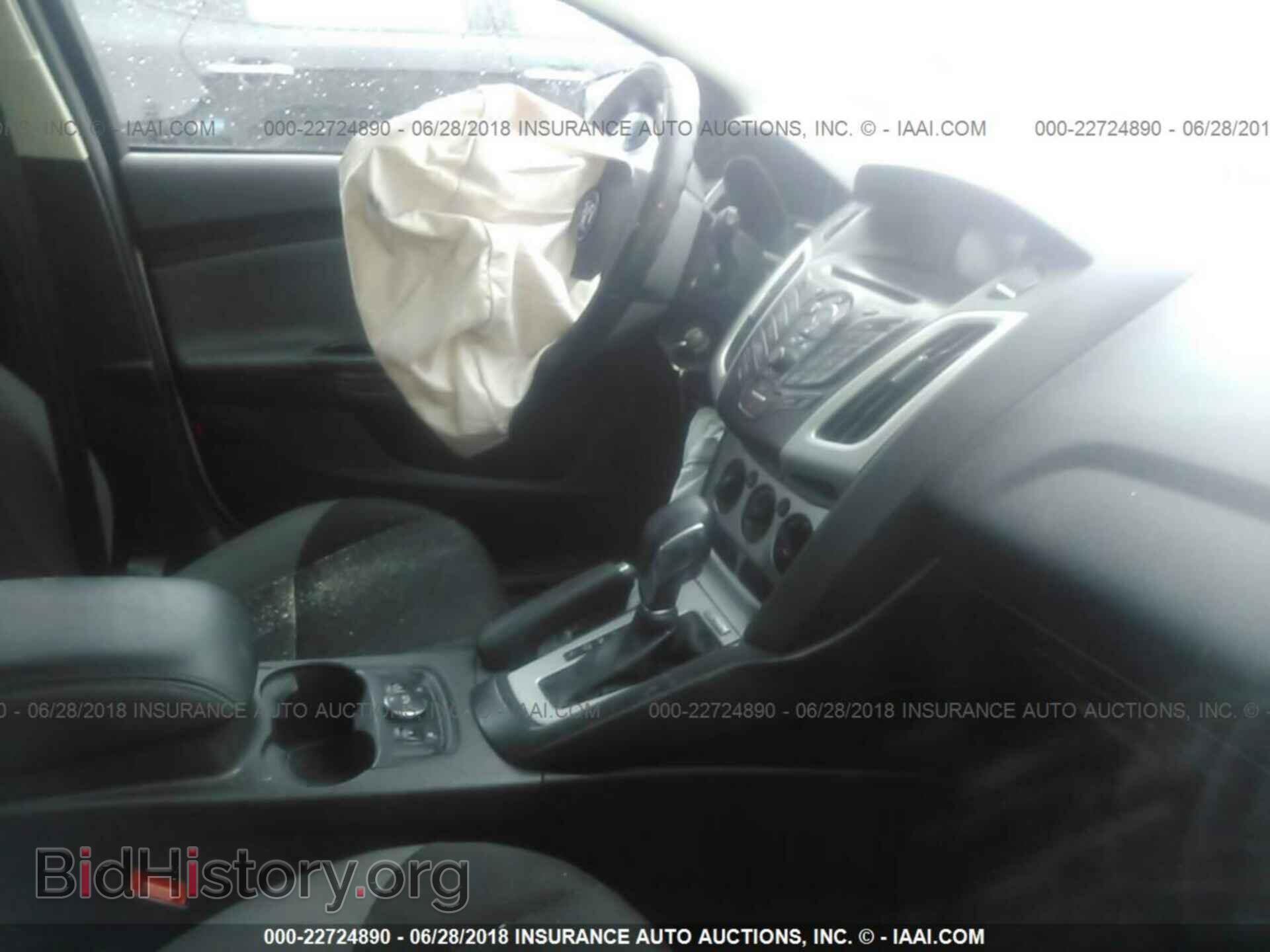 2014 Ford Focus - VIN: 1FADP3K27EL401795 - Фото 5