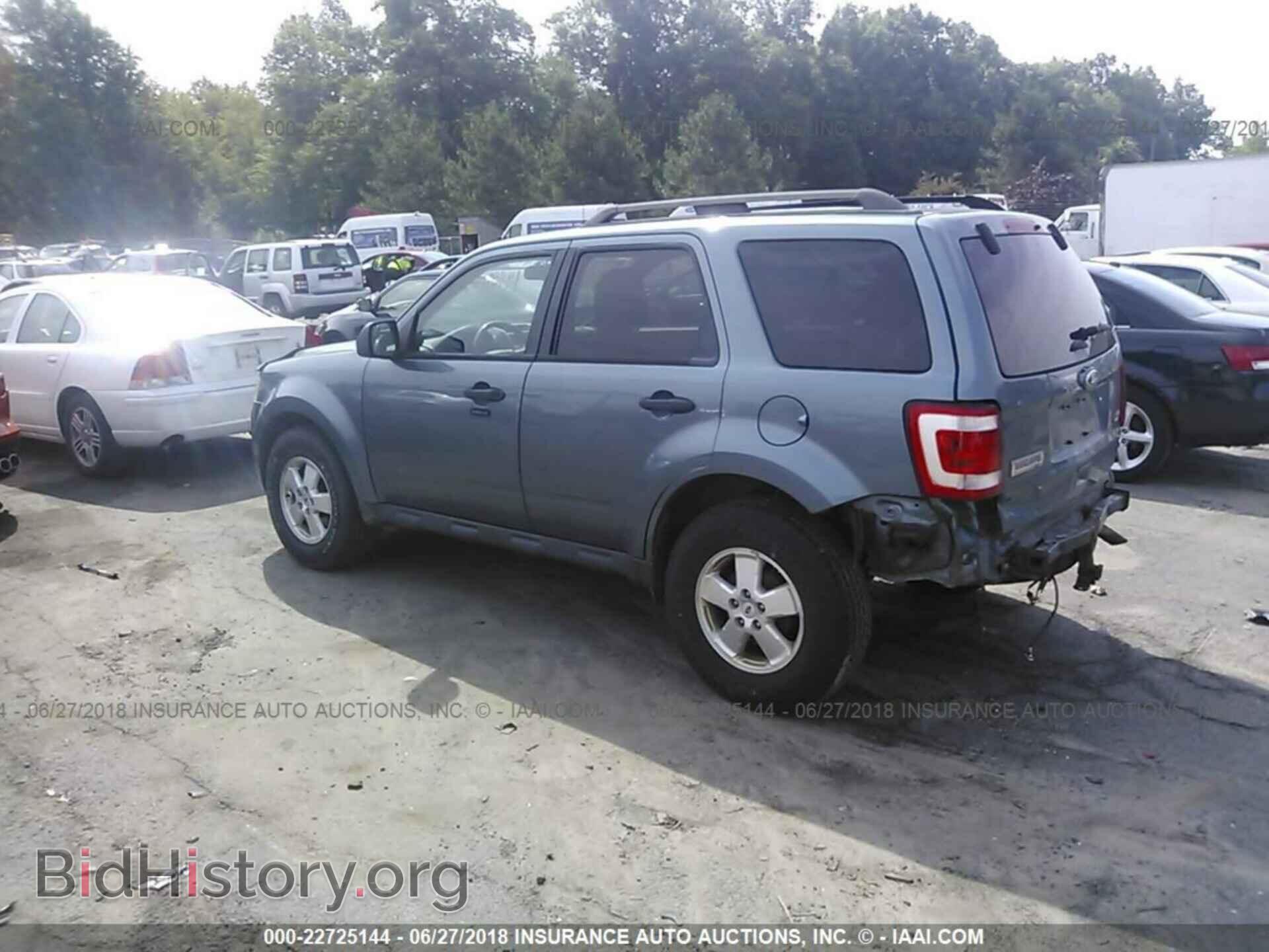 2012 FORD ESCAPE - VIN: 1FMCU9DG1CKA61911 - Фото 3