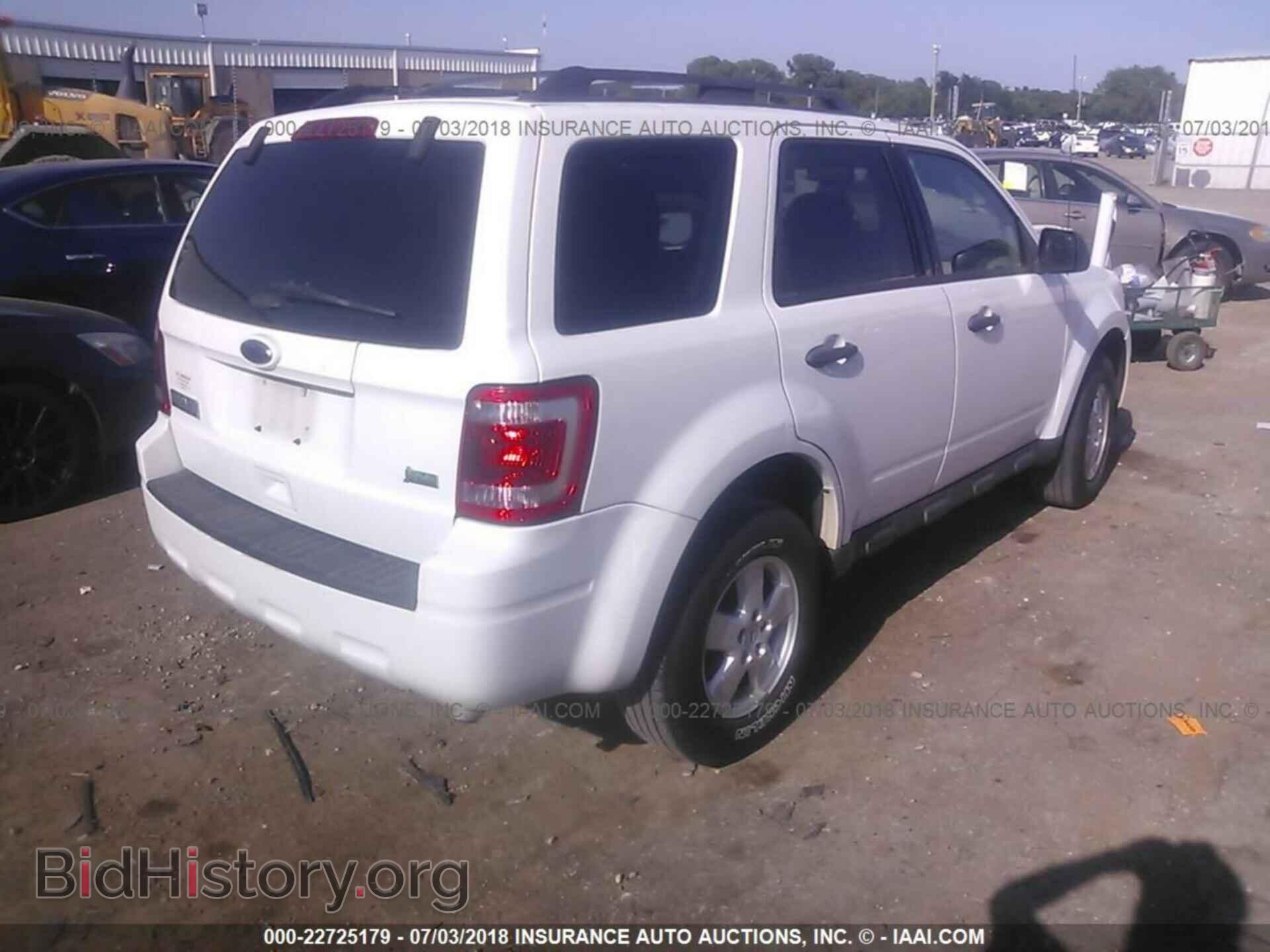 2012 Ford Escape - VIN: 1FMCU9DG8CKB43540 - Фото 4