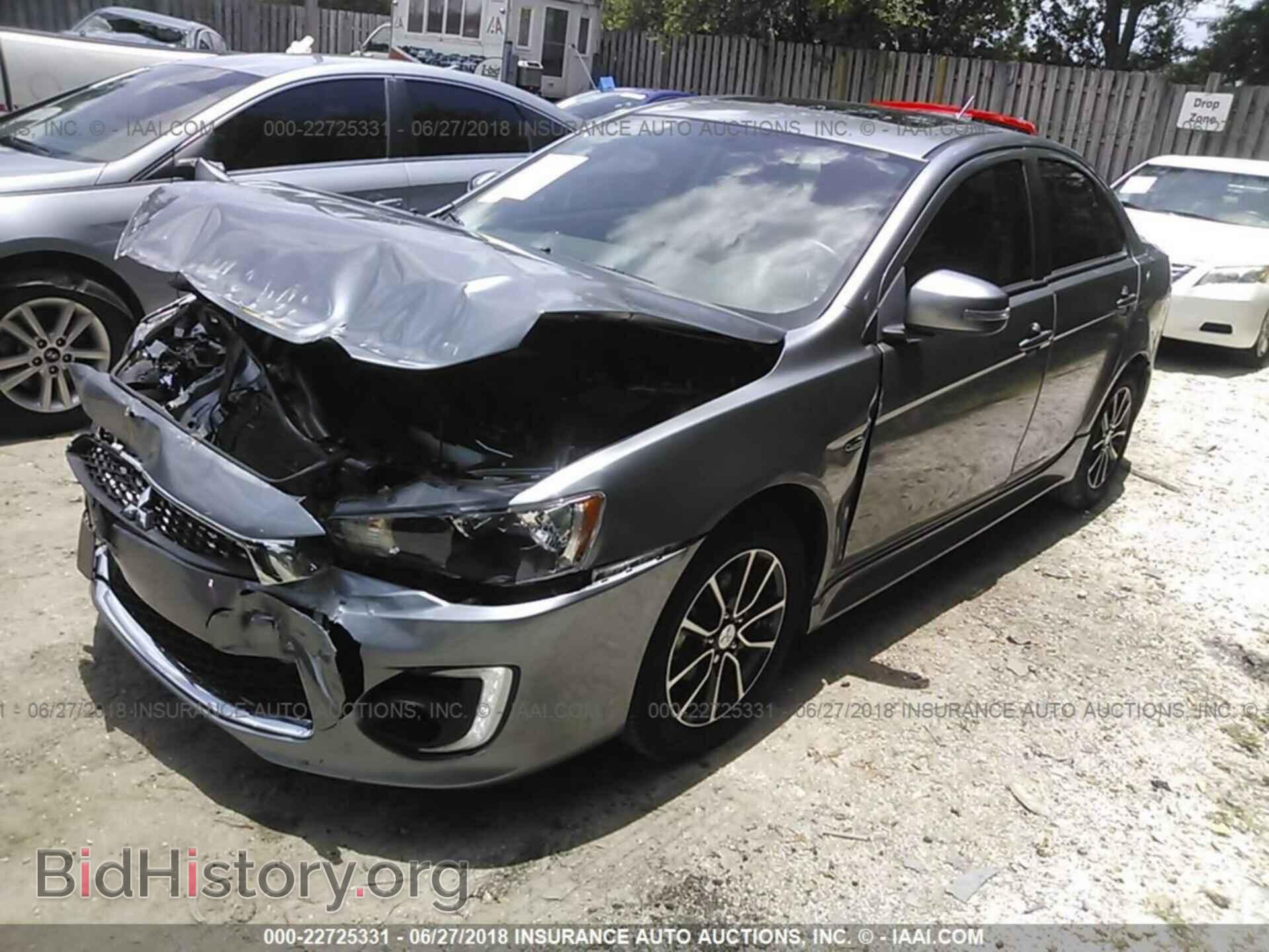 2017 Mitsubishi Lancer - VIN: JA32U2FU5HU006205 - Фото 2