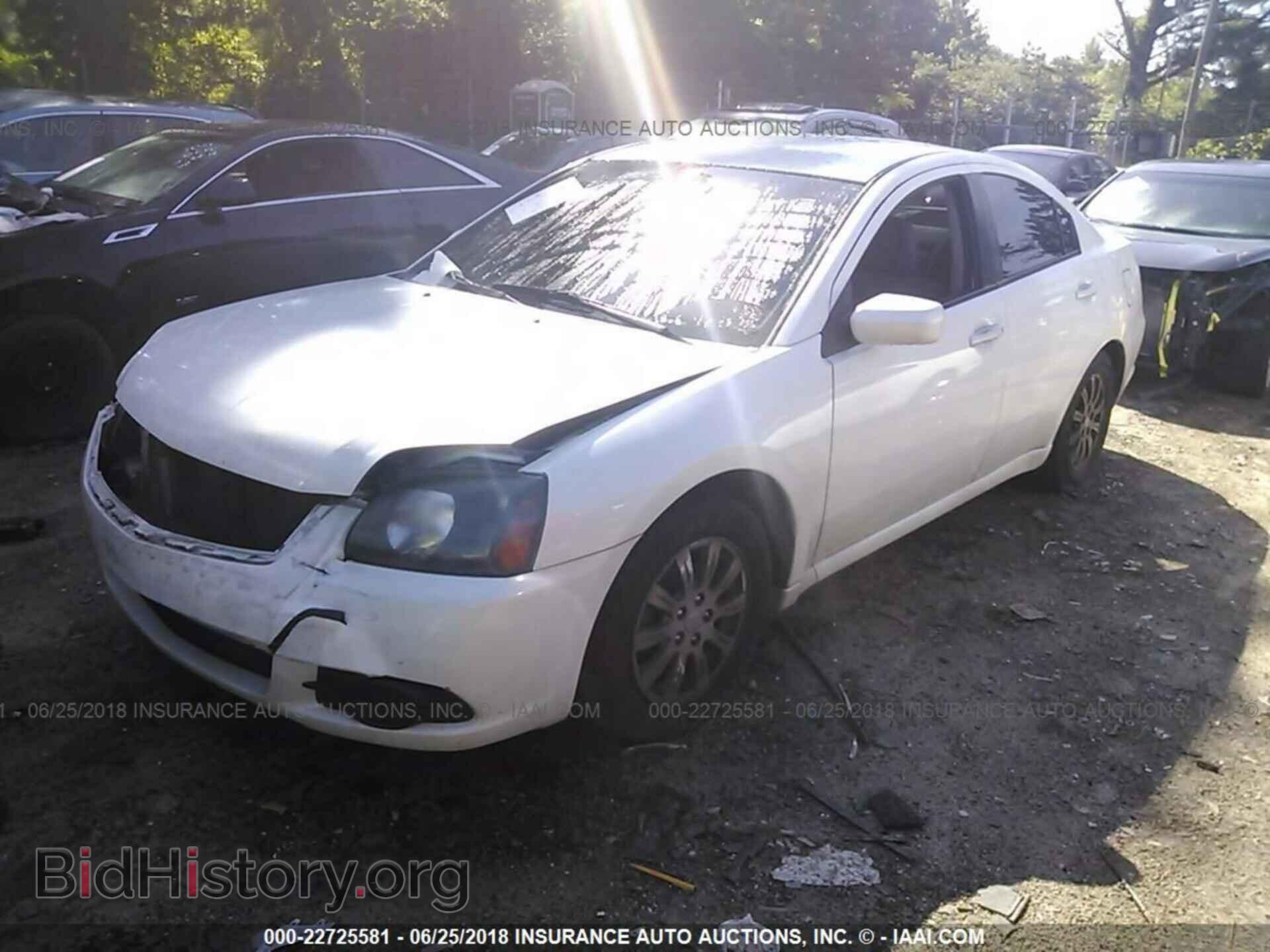2011 Mitsubishi Galant - VIN: 4A32B2FF2BE009053 - Фото 2