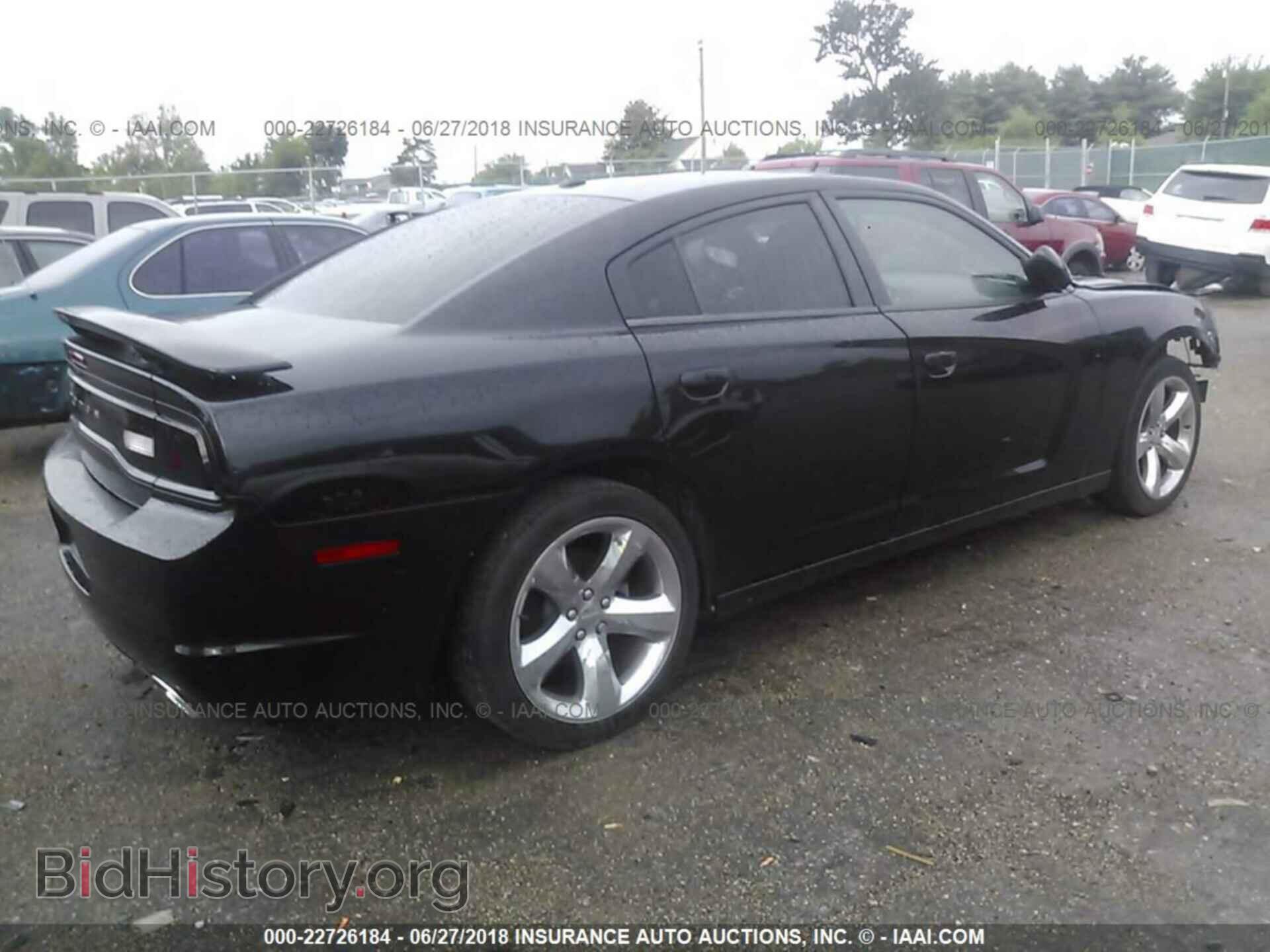 2011 Dodge Charger - VIN: 2B3CL3CG7BH503345 - Фото 4