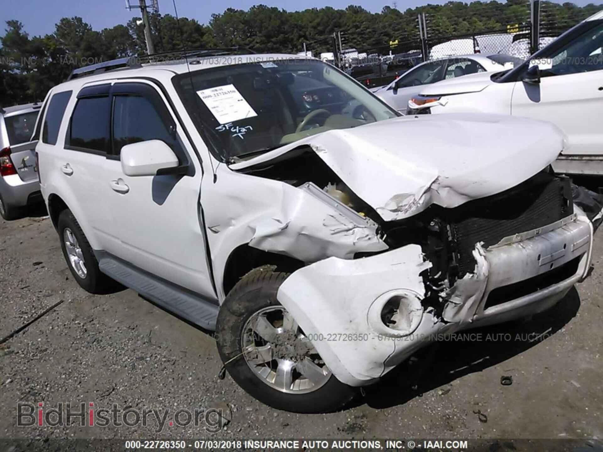 Photo 1FMCU0EG1BKA66504 - Ford Escape 2011