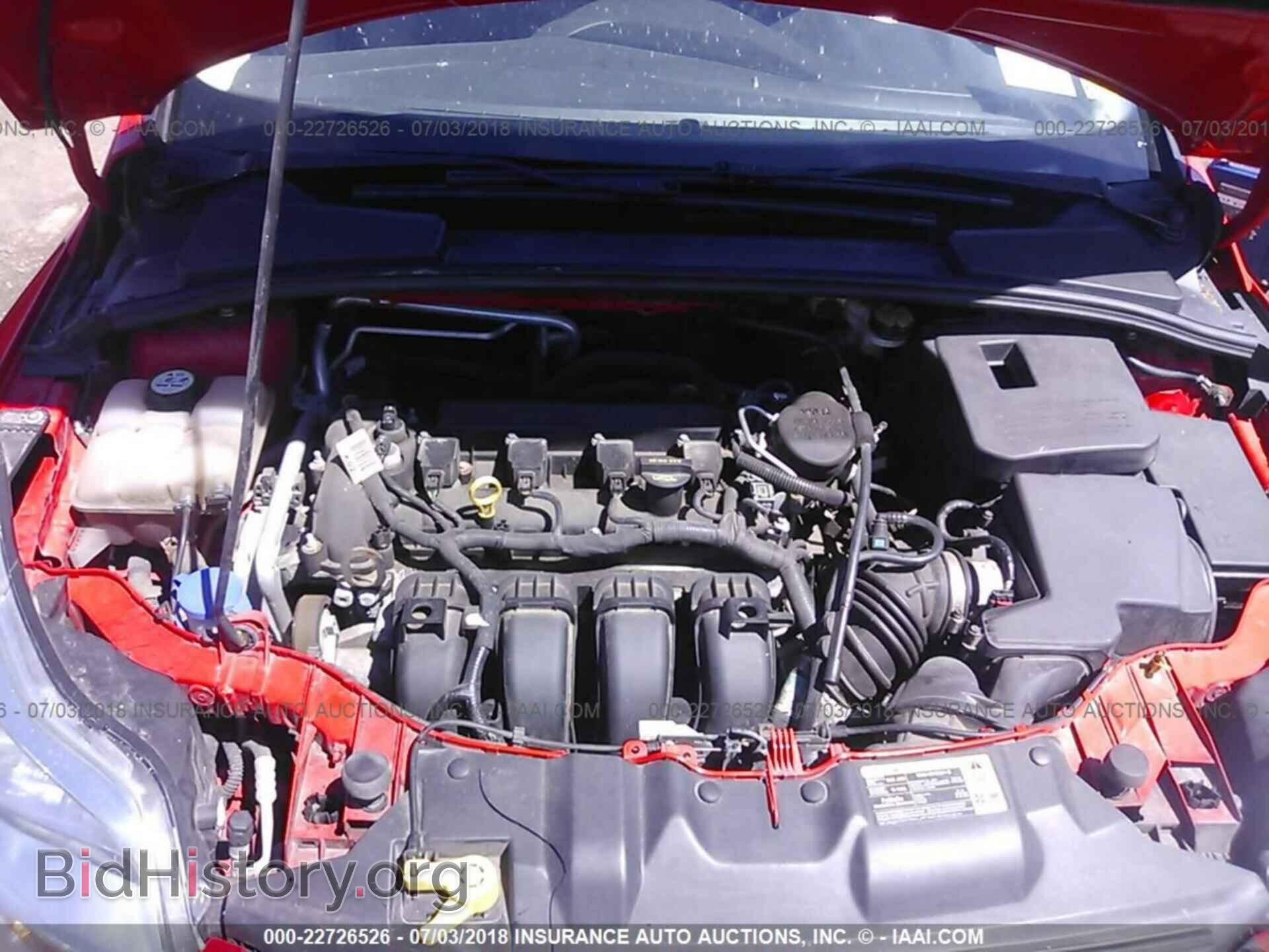 2012 Ford Focus - VIN: 1FAHP3F25CL122502 - Photo 10