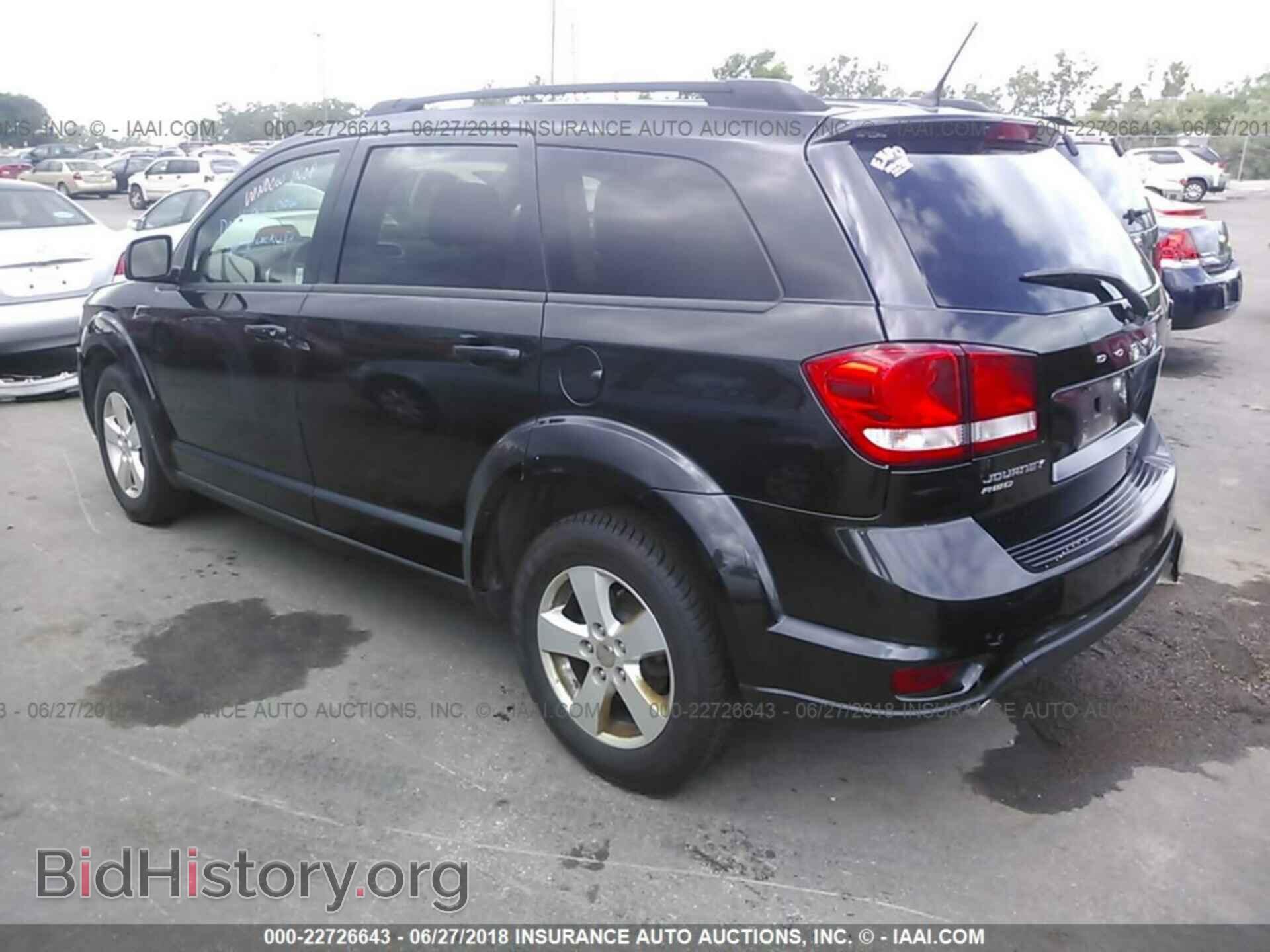2011 Dodge Journey - VIN: 3D4PH1FG2BT554392 - Photo 3
