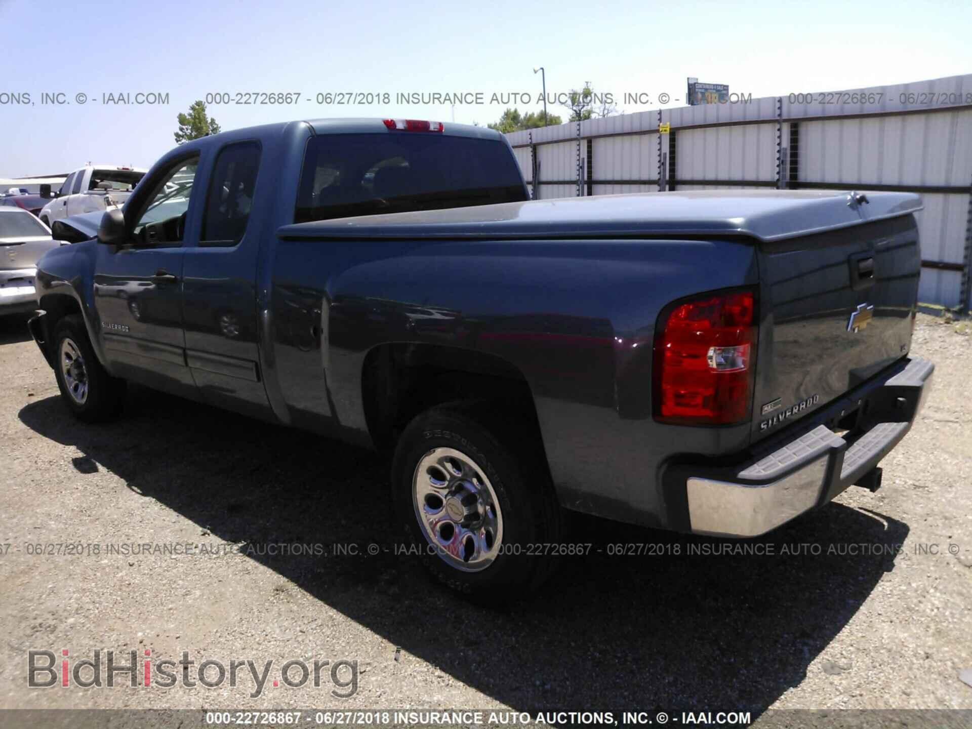 2011 CHEVROLET SILVERADO - VIN: 1GCRCREA7BZ216074 - Фото 3