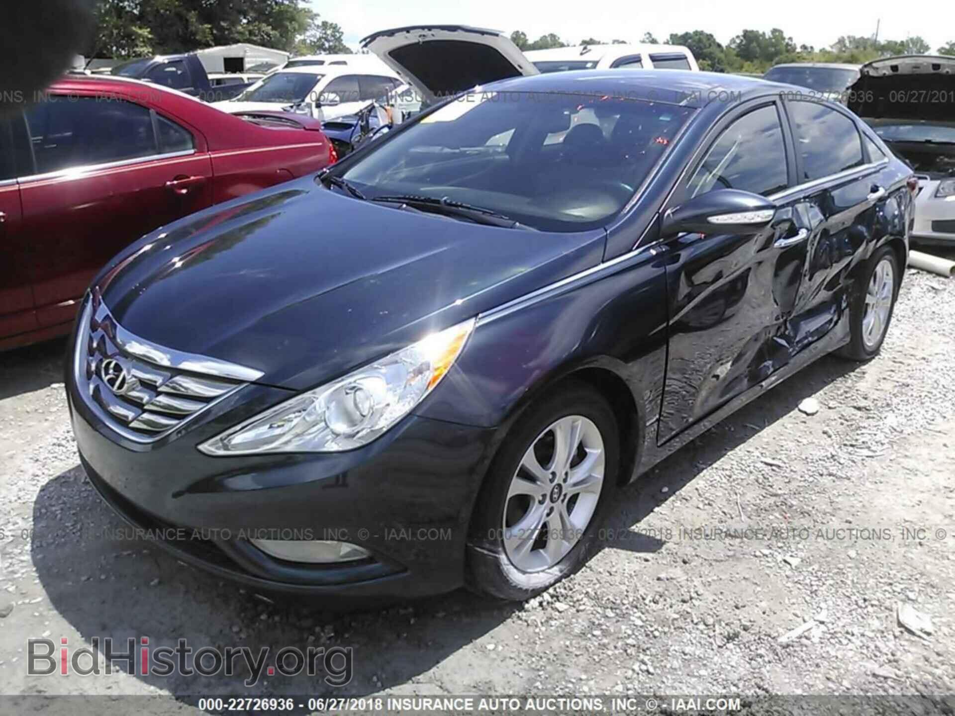 2012 Hyundai Sonata - VIN: 5NPEC4AC9CH456437 - Photo 2