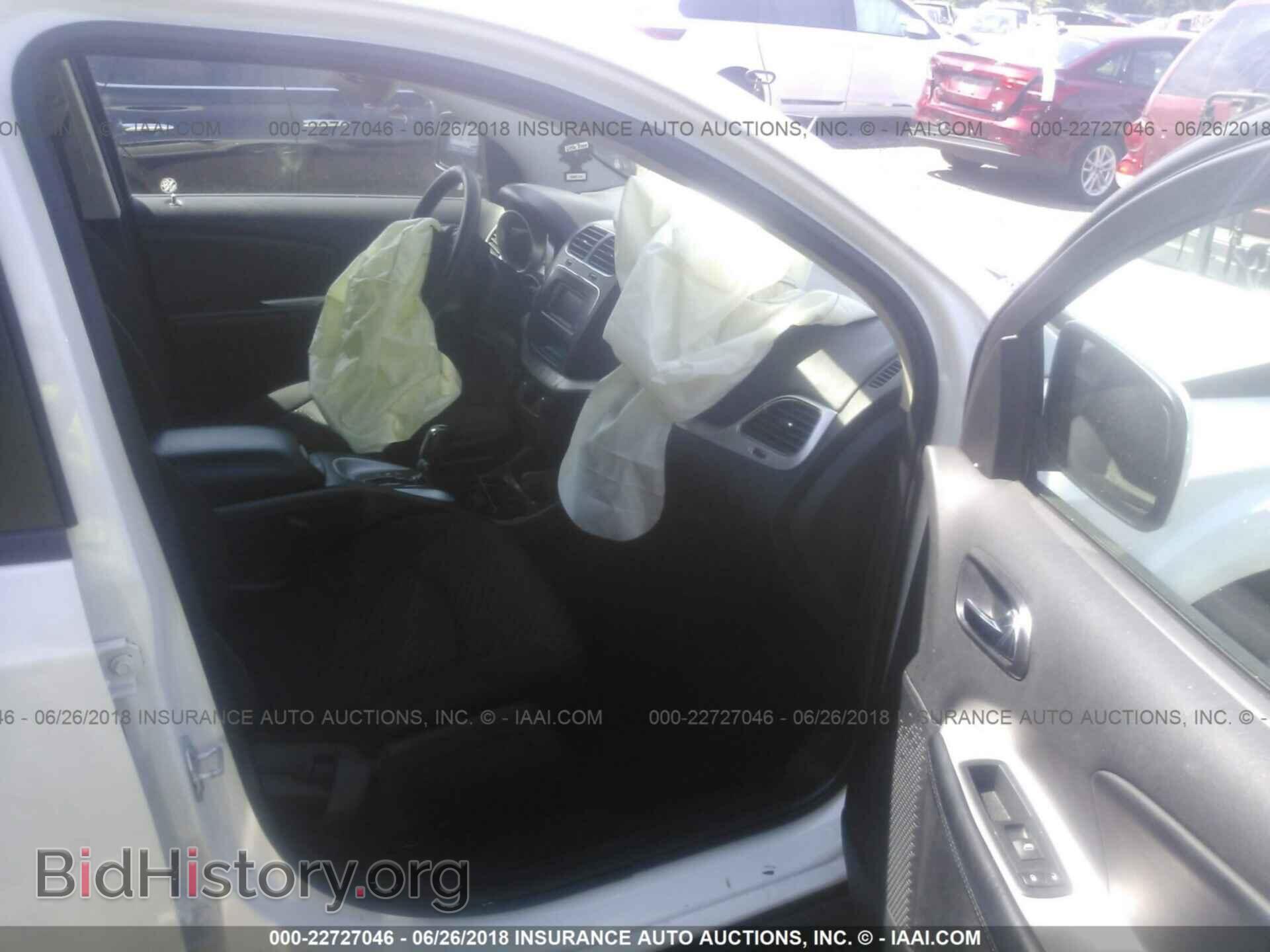 2015 Dodge Journey - VIN: 3C4PDCBG6FT686152 - Photo 5
