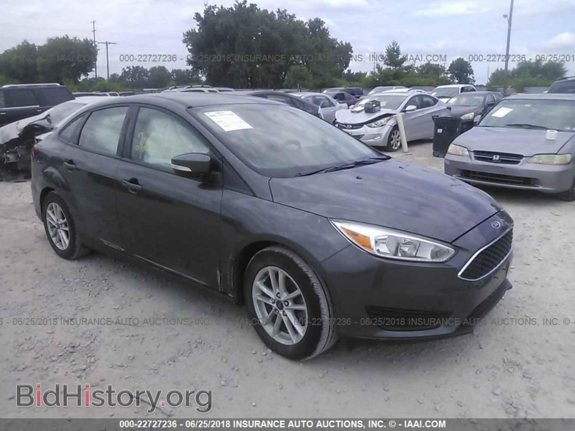 Фотография 1FADP3F23GL335937 - Ford Focus 2016