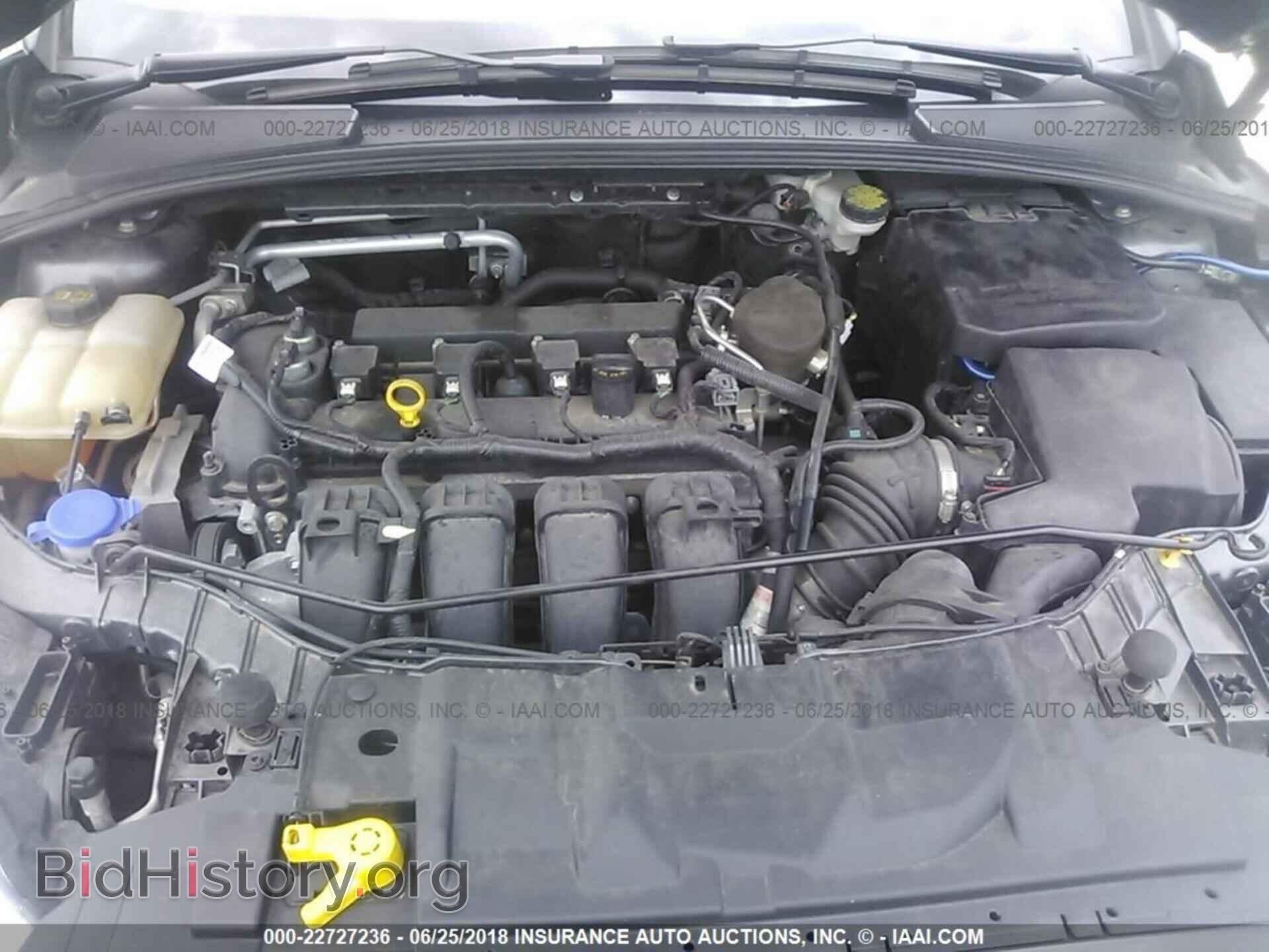 2016 Ford Focus - VIN: 1FADP3F23GL335937 - Photo 10
