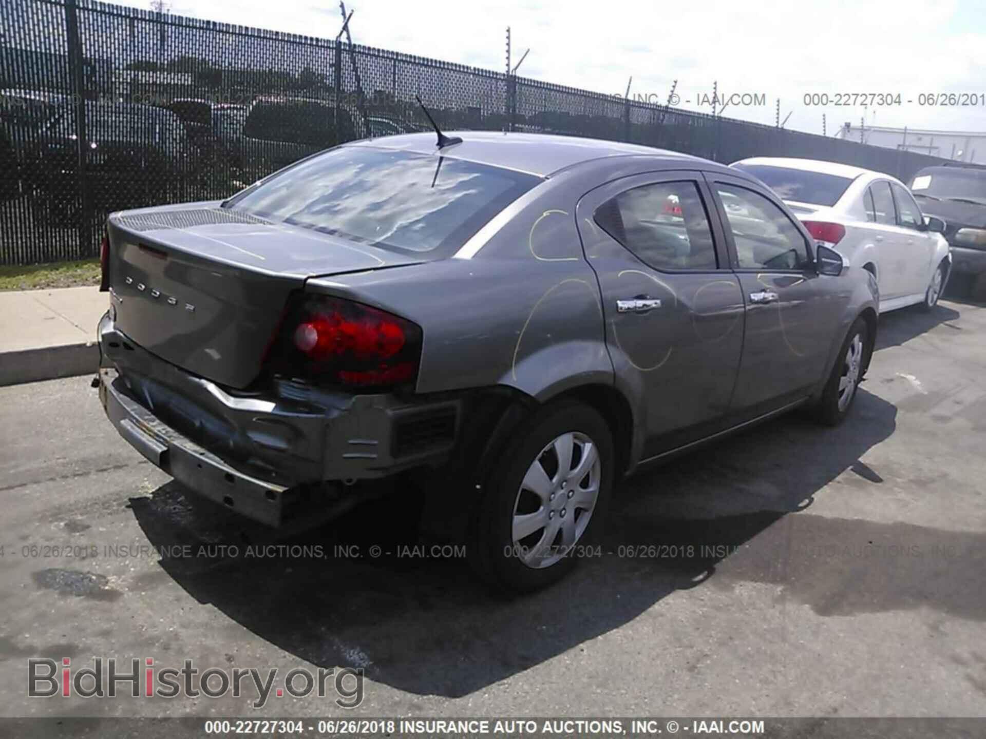 2011 Dodge Avenger - VIN: 1B3BD4FB2BN616917 - Photo 4