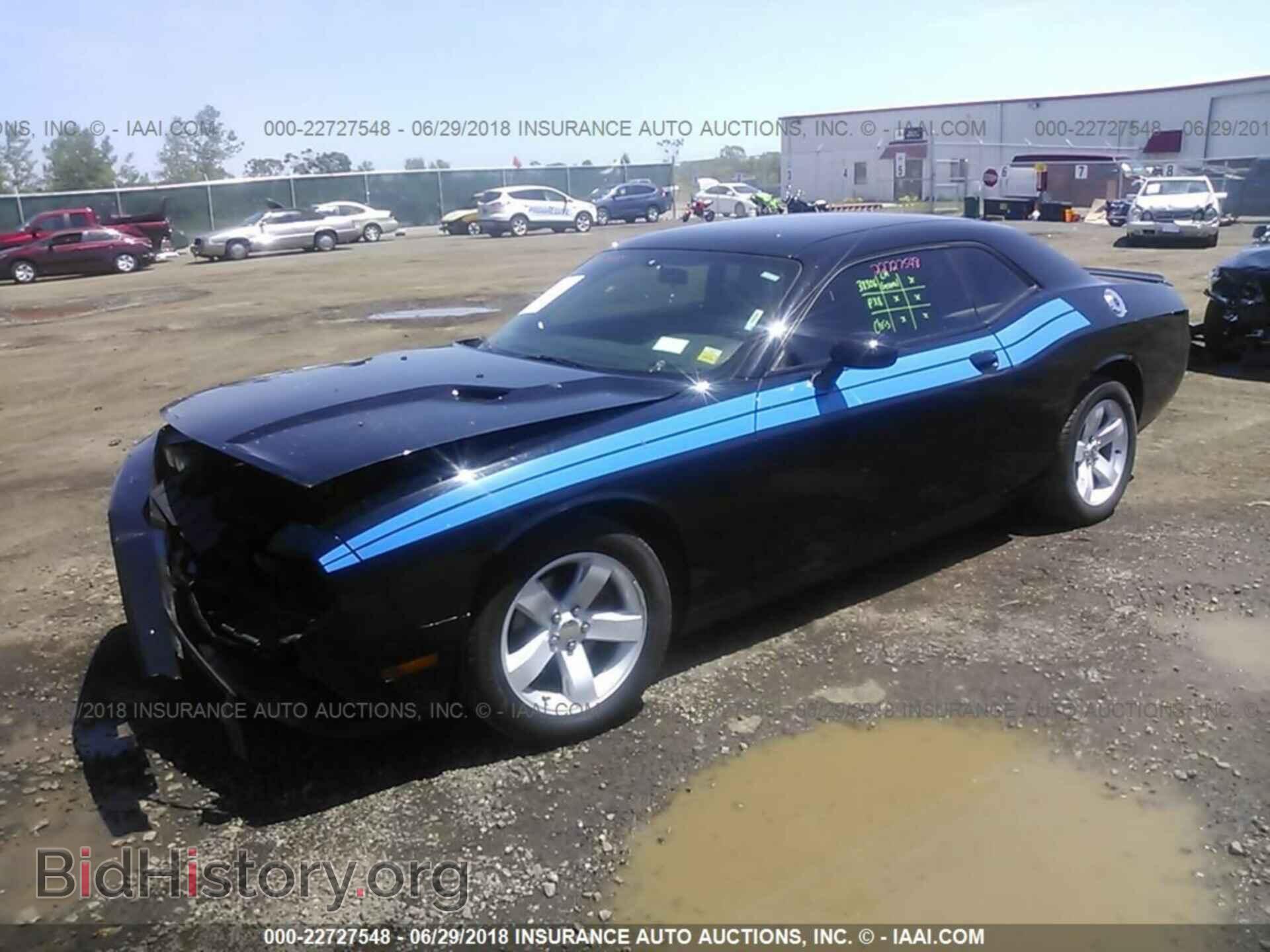 2014 Dodge Challenger - VIN: 2C3CDYAG2EH233817 - Photo 2